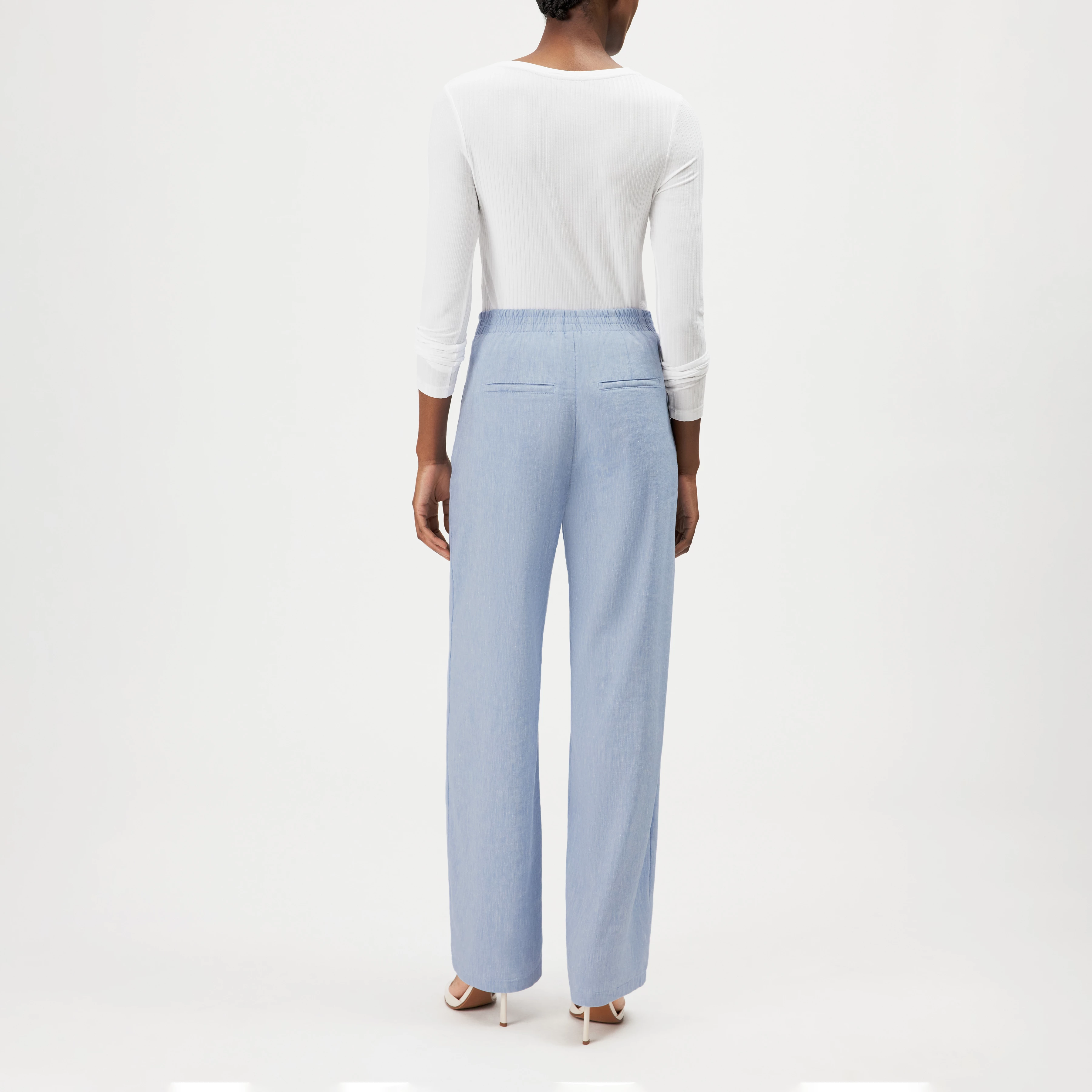 FAE_0 - Barrel-leg trousers in linen blend - women - blue - Rückansicht