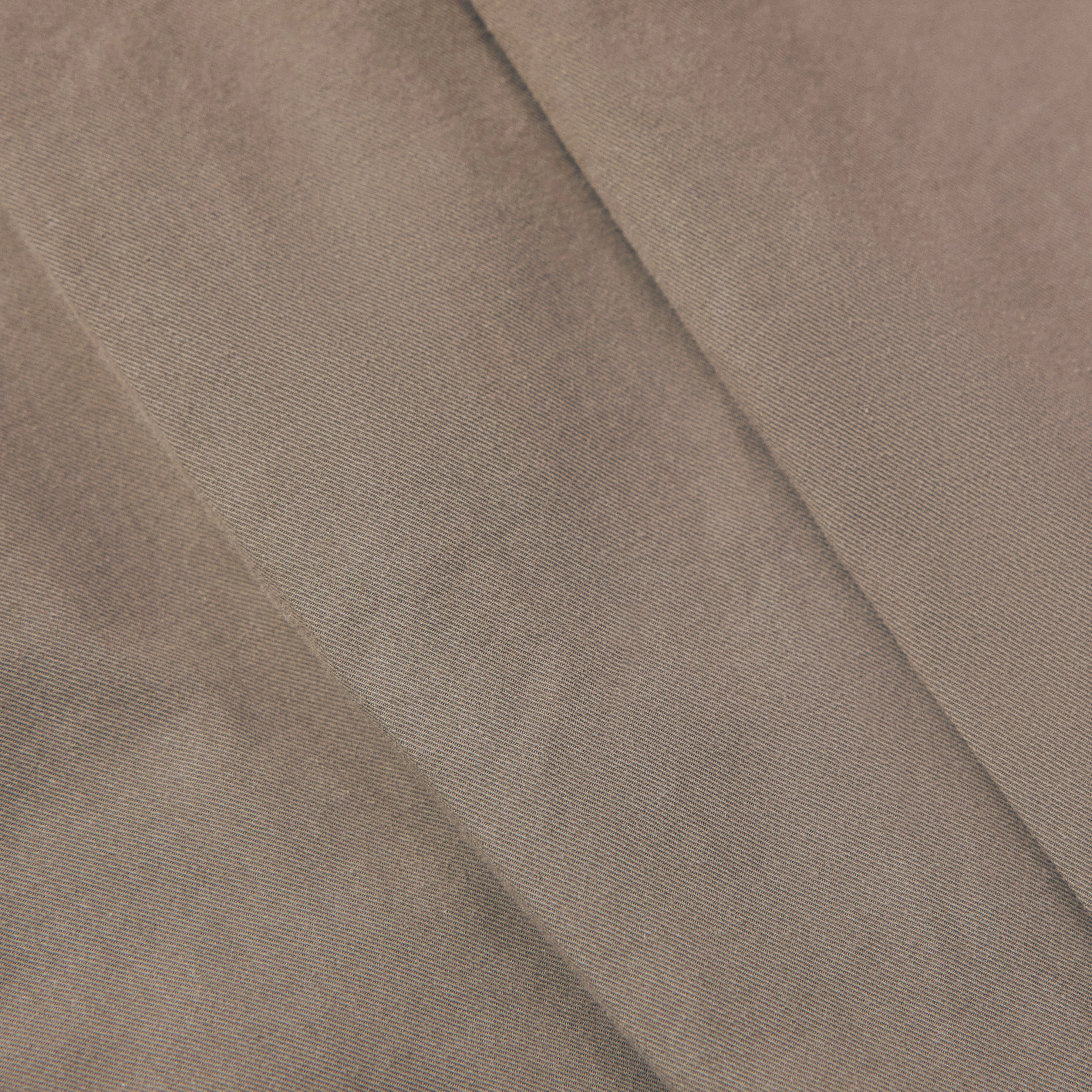 ROCABO - Bundfalten Short in Baumwoll-Twill - Herren - braun - Materialbild (B2C)