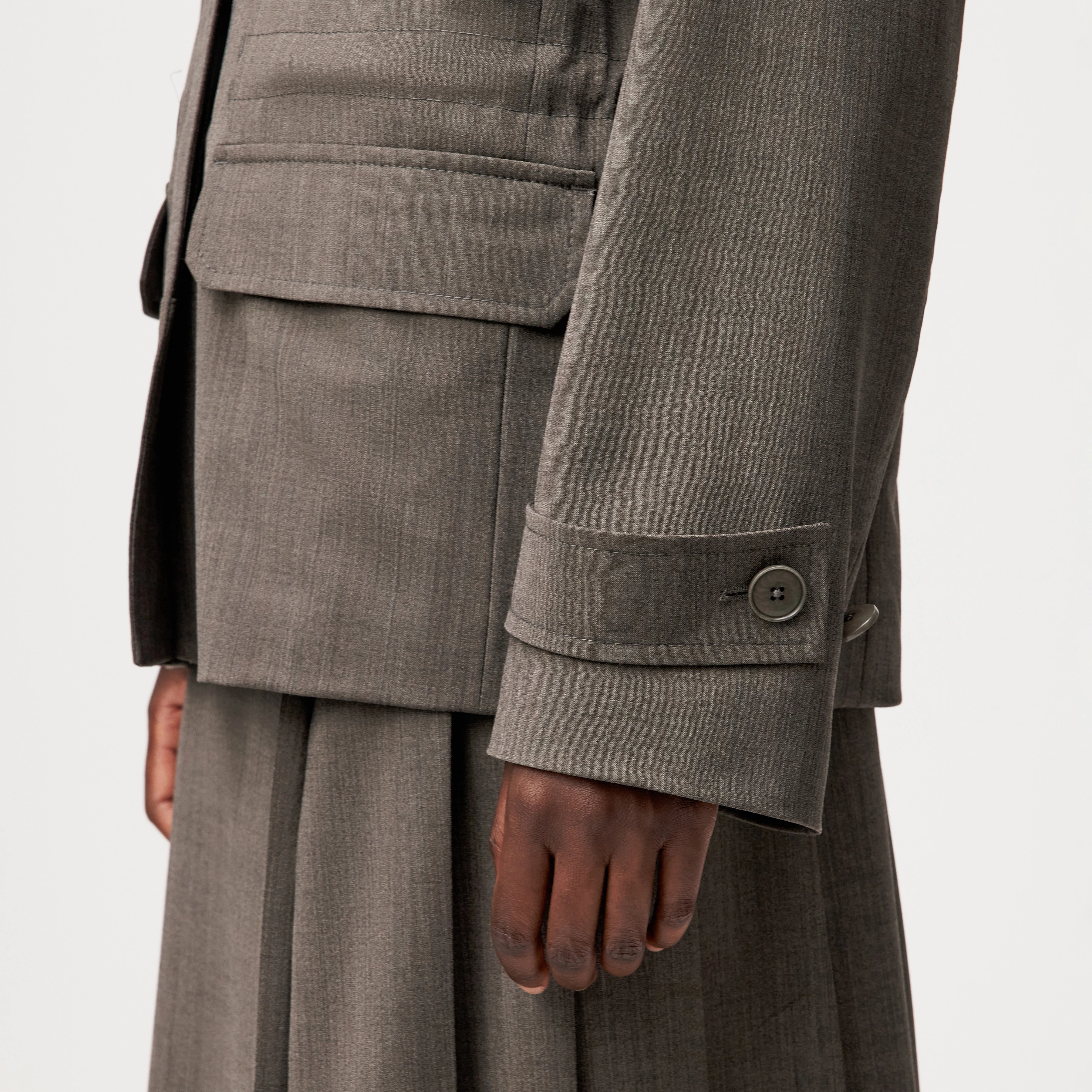 BODNEY - Field Jacket in Bi-Stretch - Damen - braun - Detailansicht am Model