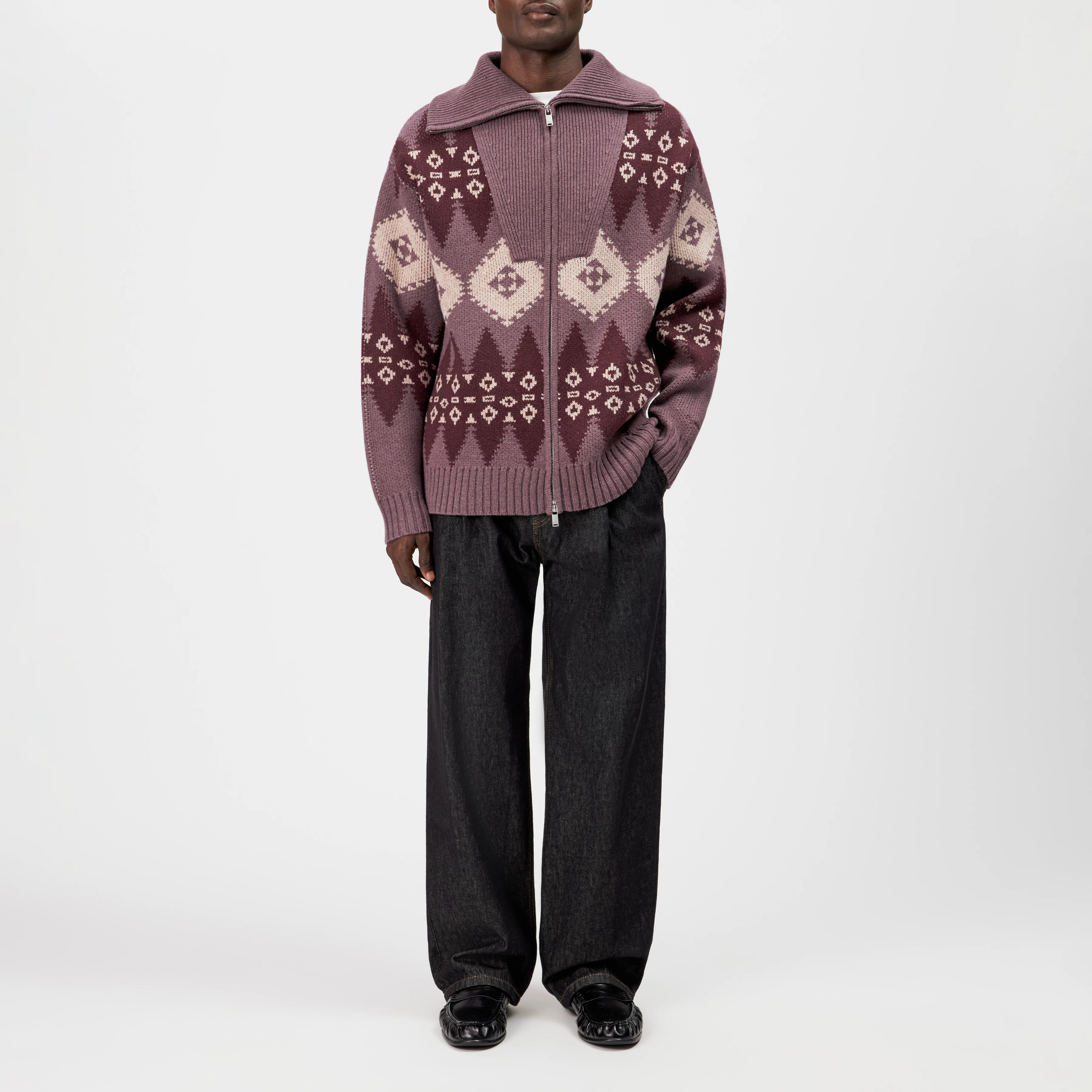 KYELL - Two-Way Zip Pullover in Jacquard Knit - men - red - Ganzkörper-Frontansicht