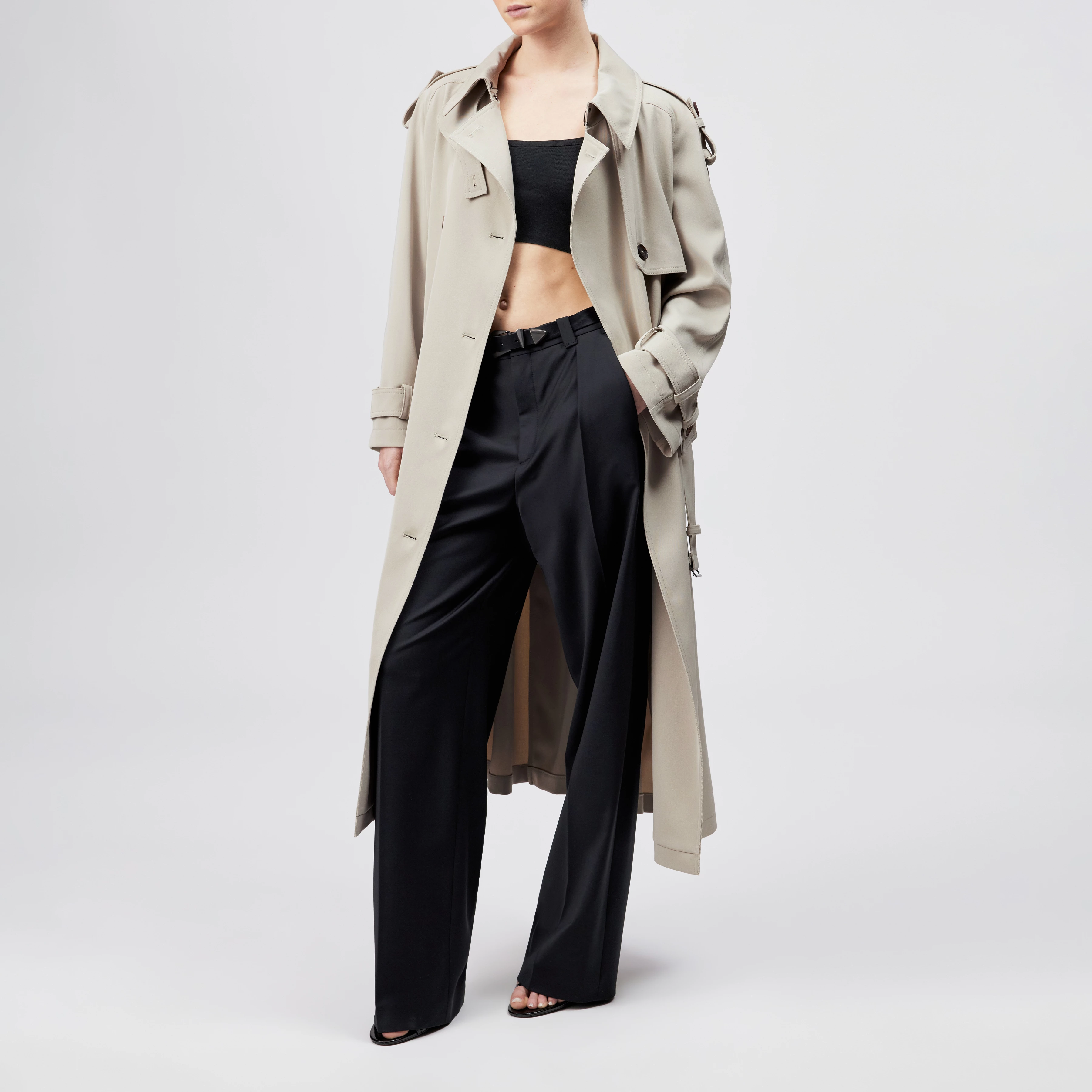 BARLEY - Relaxed fit coat with belt - women - beige - Ganzkörper-Frontansicht