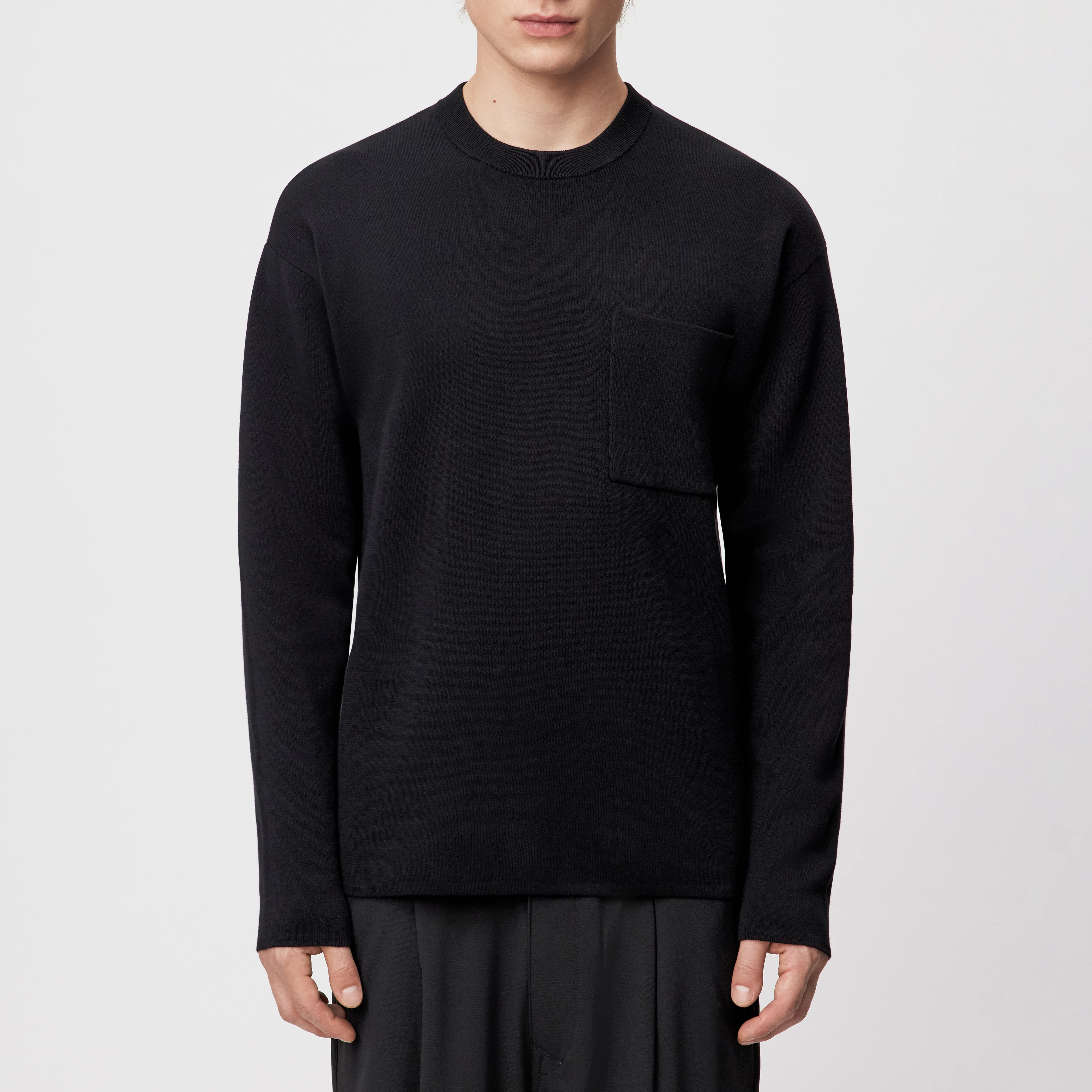 LEVVIN - Longsleeve in Baumwoll-Mix - Herren - schwarz - Frontansicht