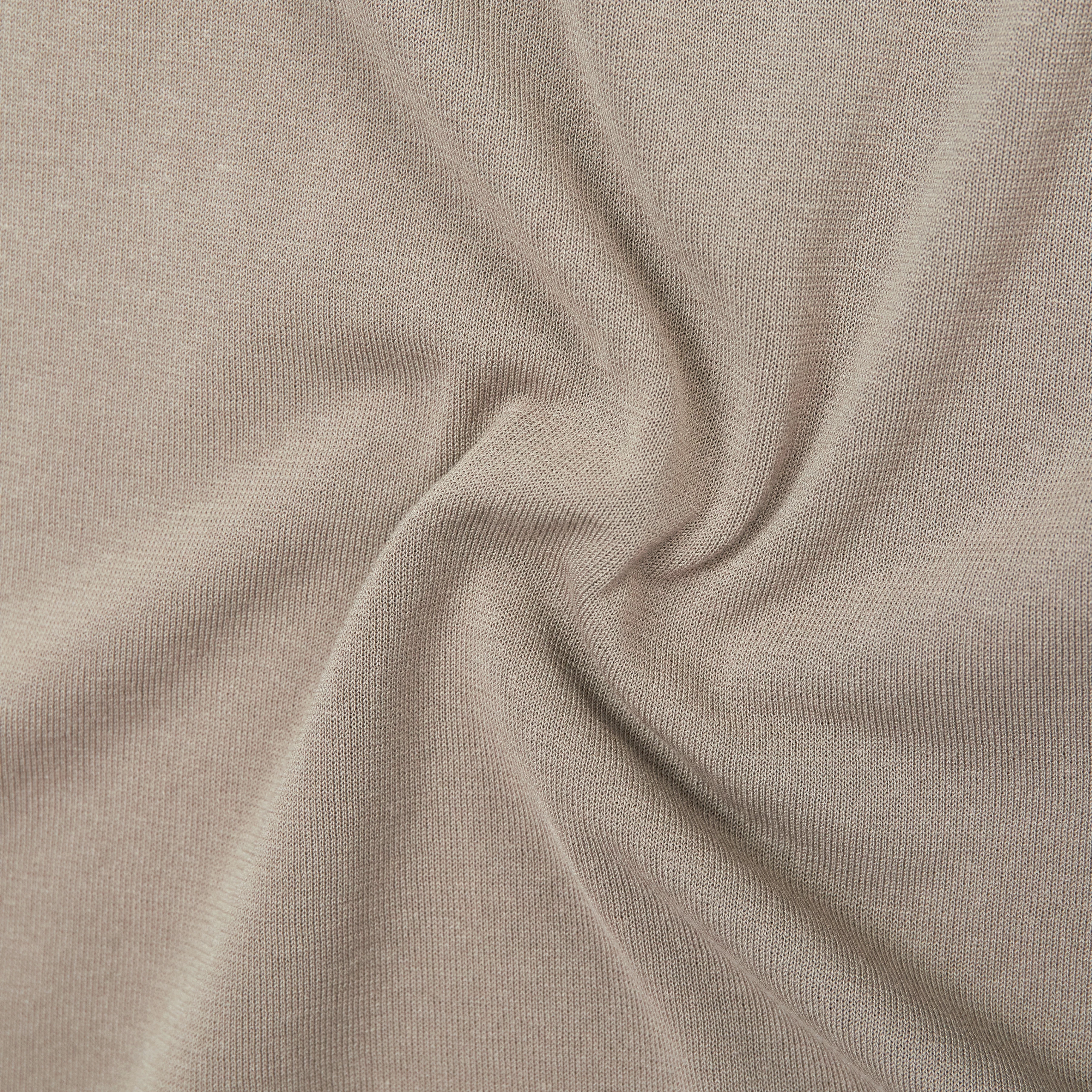 MICANO - Regular fit T-shirt in fine knit - men - beige - Materialbild (B2C)