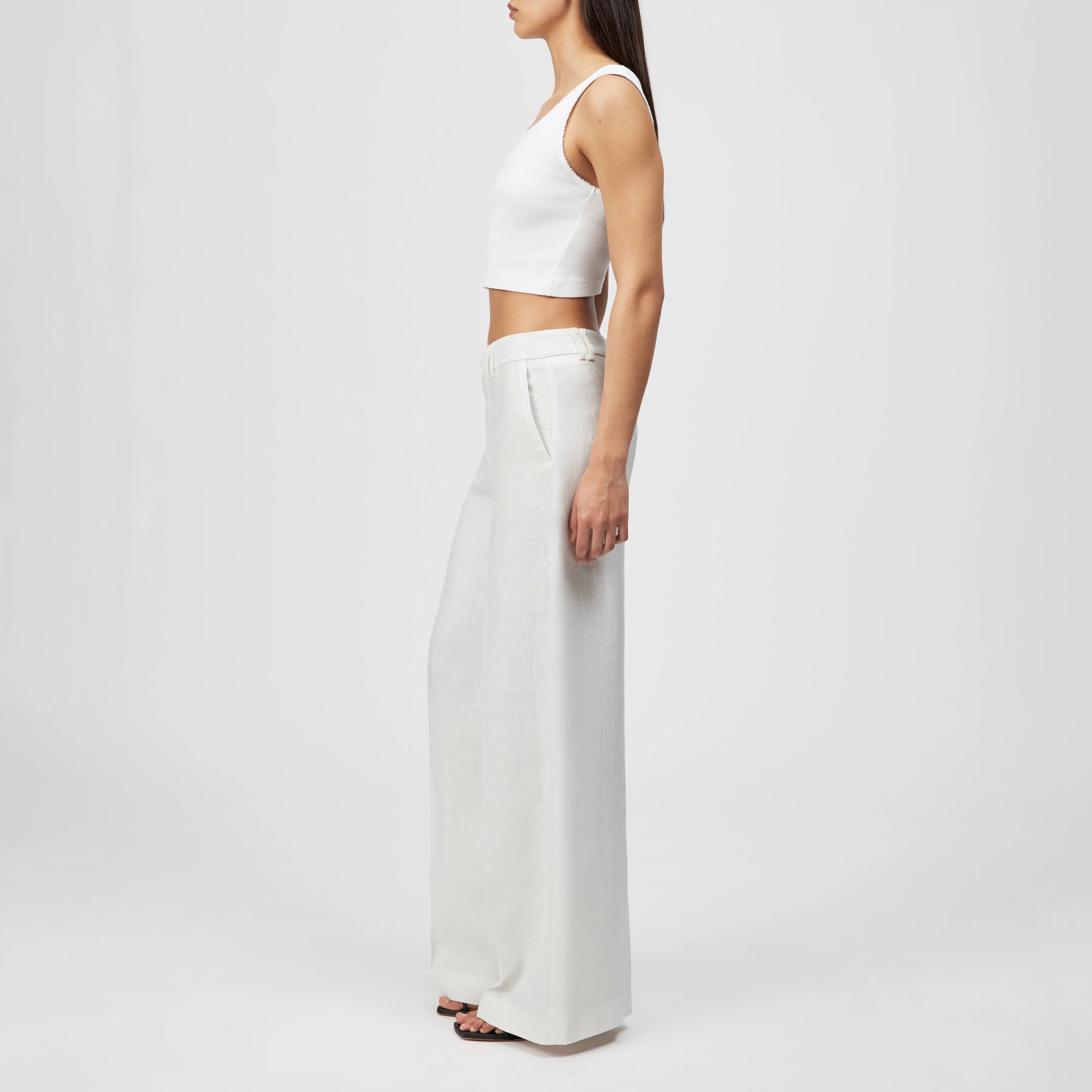 AQUITE - Linen Marlene trousers - women - off white - Seitenansicht