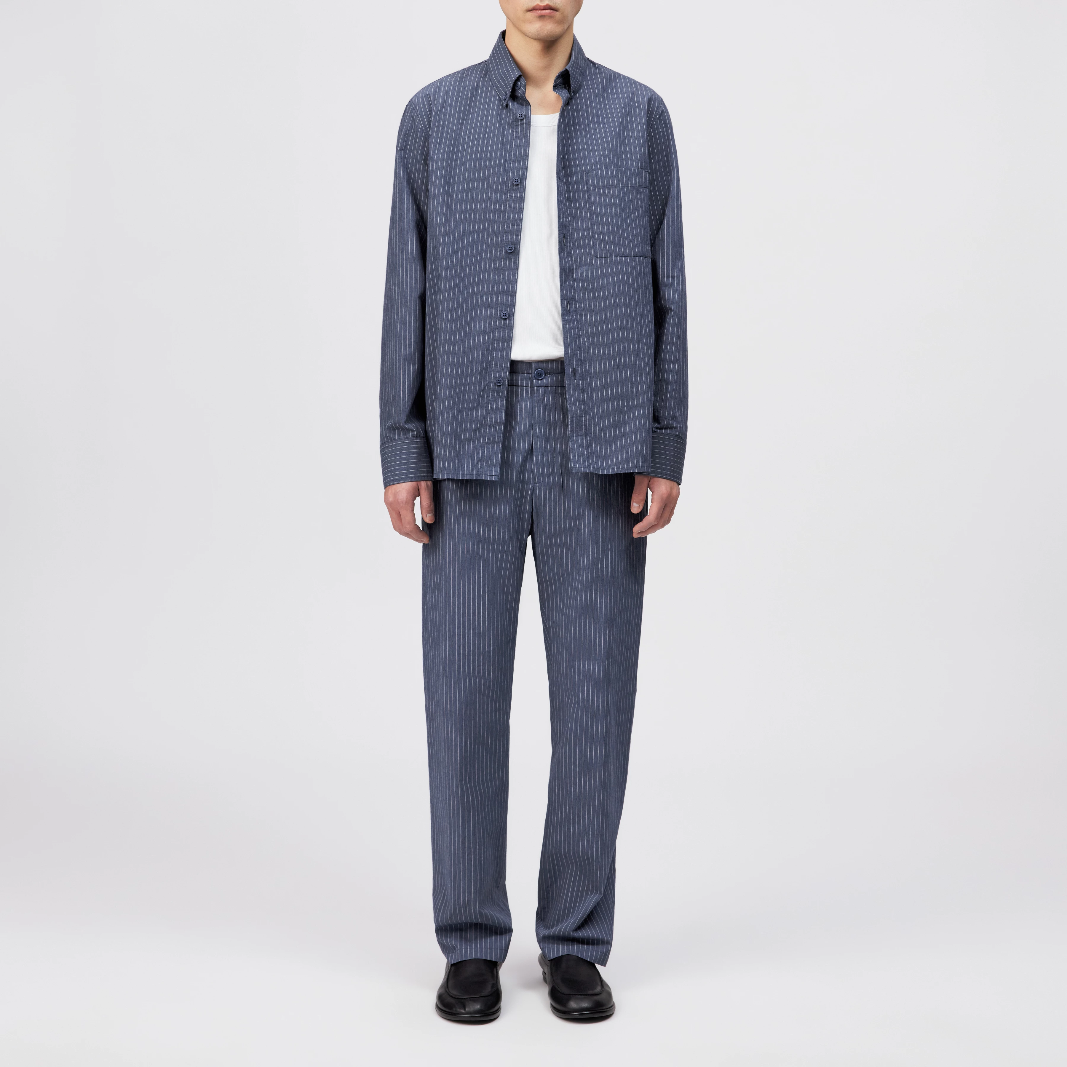 GARONA_B - Casual chino in cotton blend - men - blue - Ganzkörper-Frontansicht