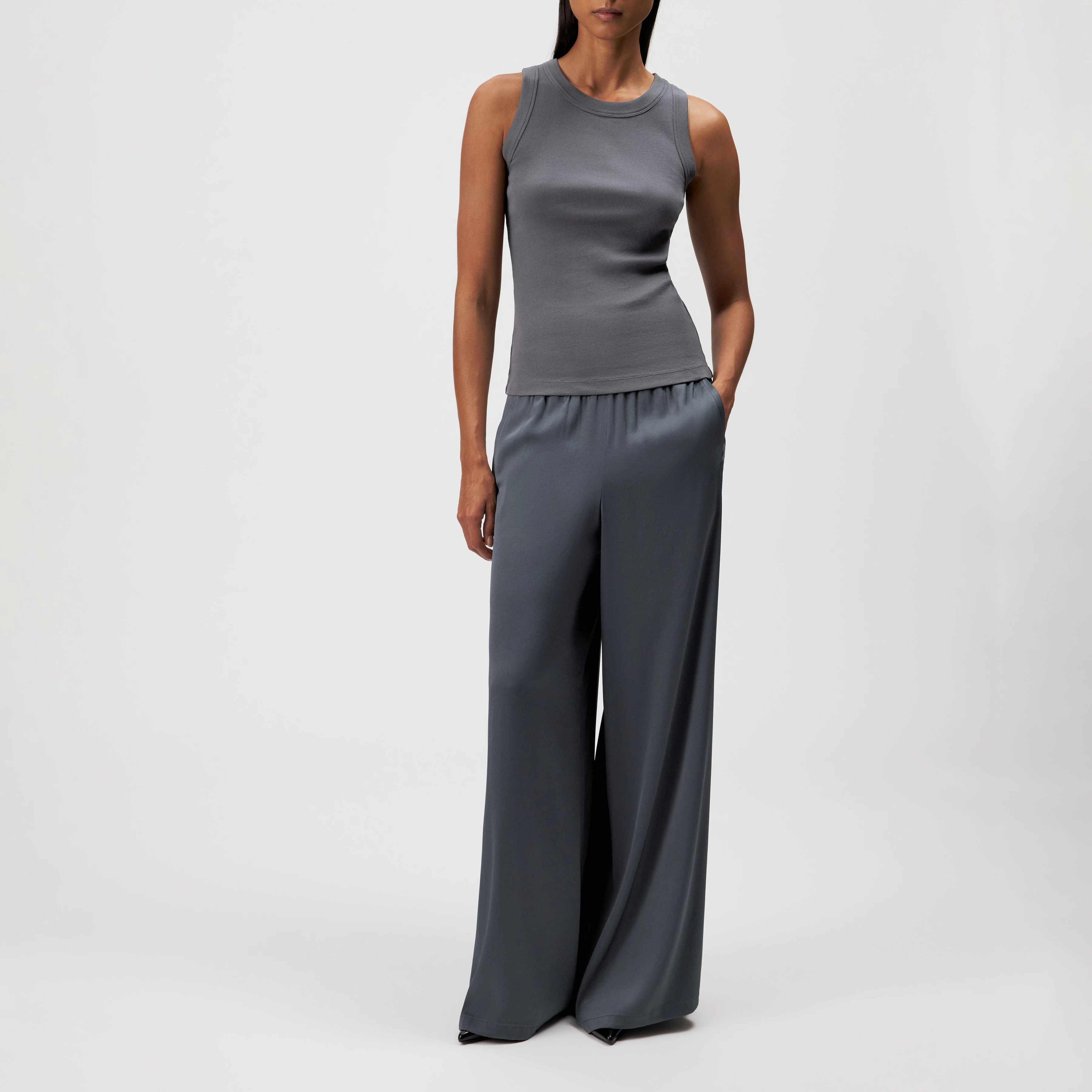 OLINA - Cotton ribbed crew neck tank top - women - grey - Ganzkörper-Frontansicht