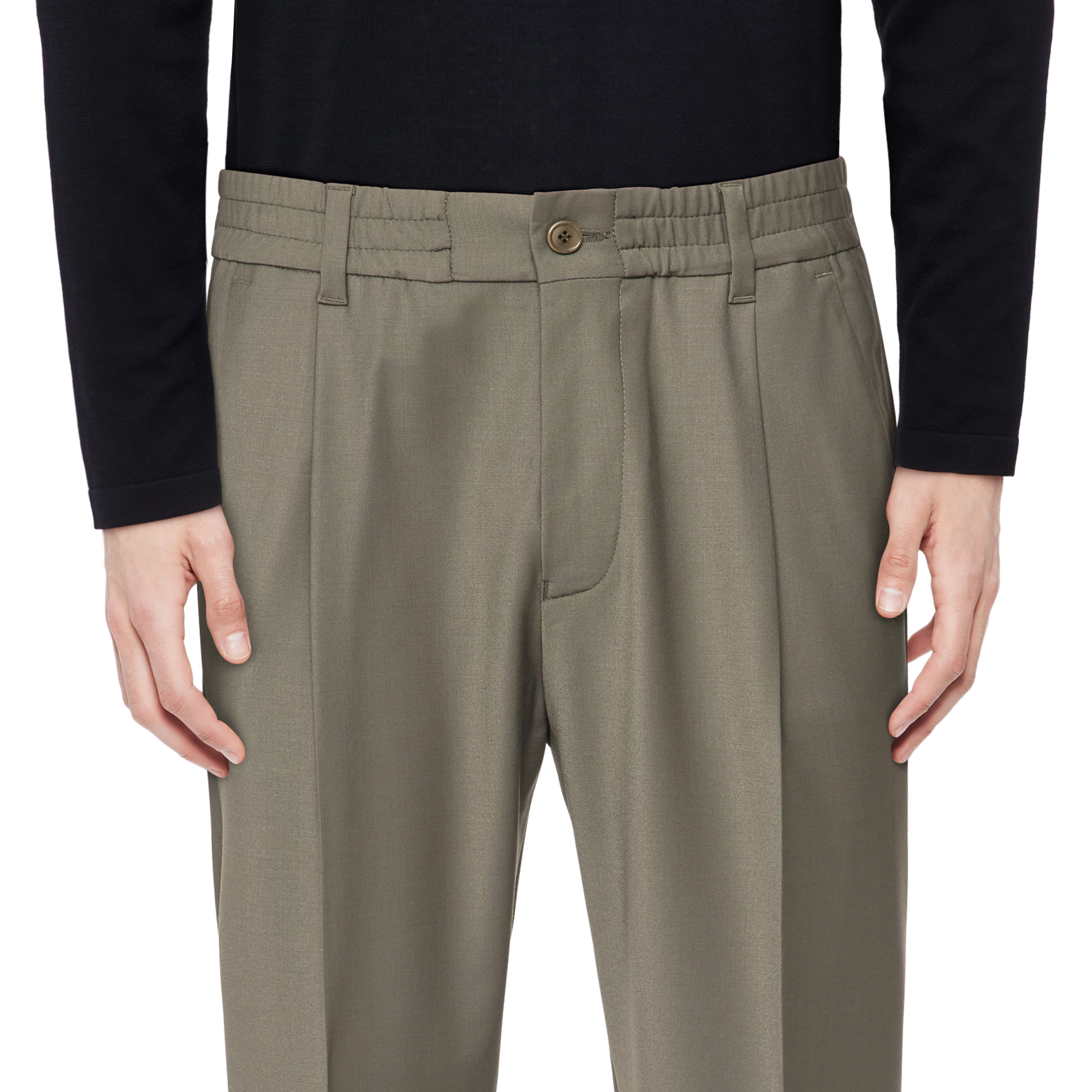 CHASY - Casual Hose mit Bundfalte in Bi-Stretch - Herren - grün - Detailansicht am Model