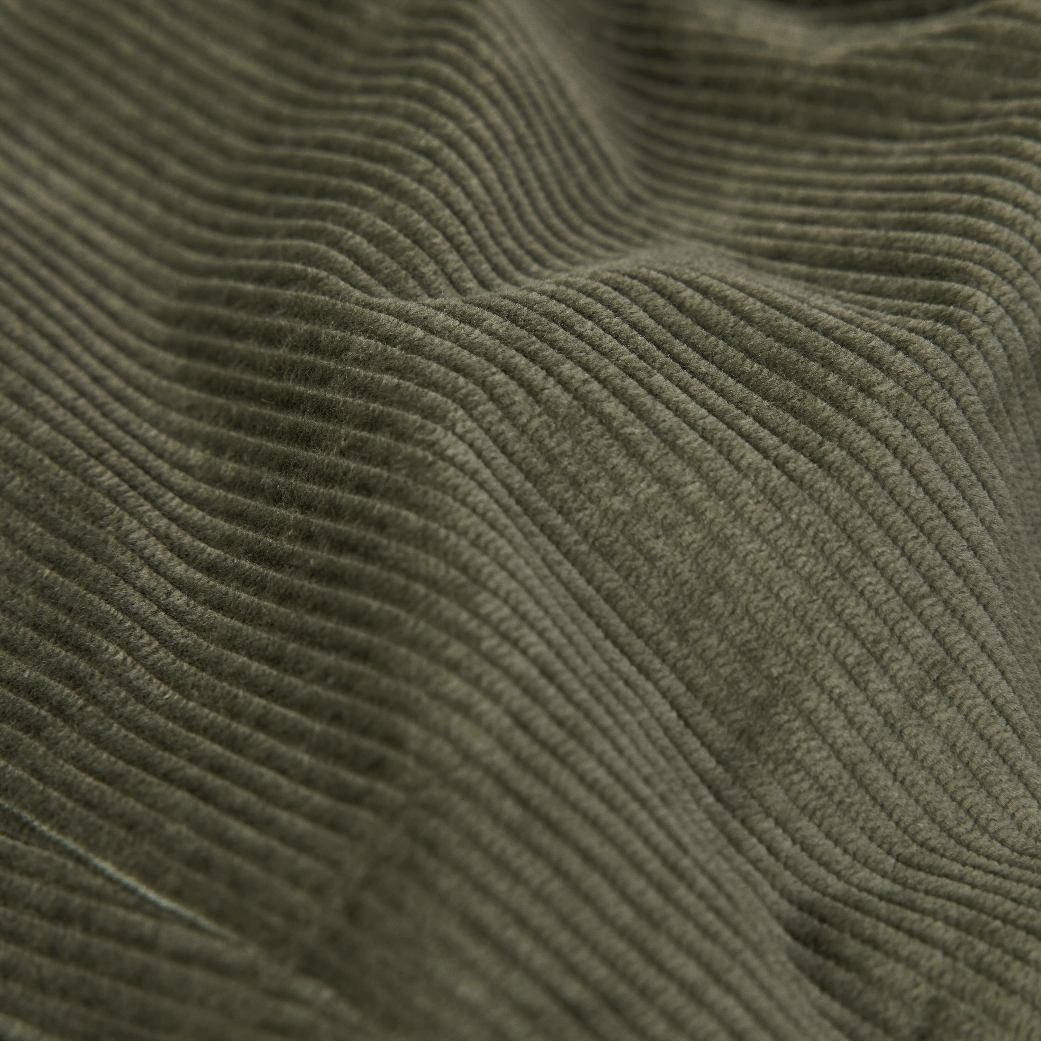 CHASY - Casual Hose mit Bundfalte in Baumwoll-Cord - Herren - grün - Materialbild (B2C)