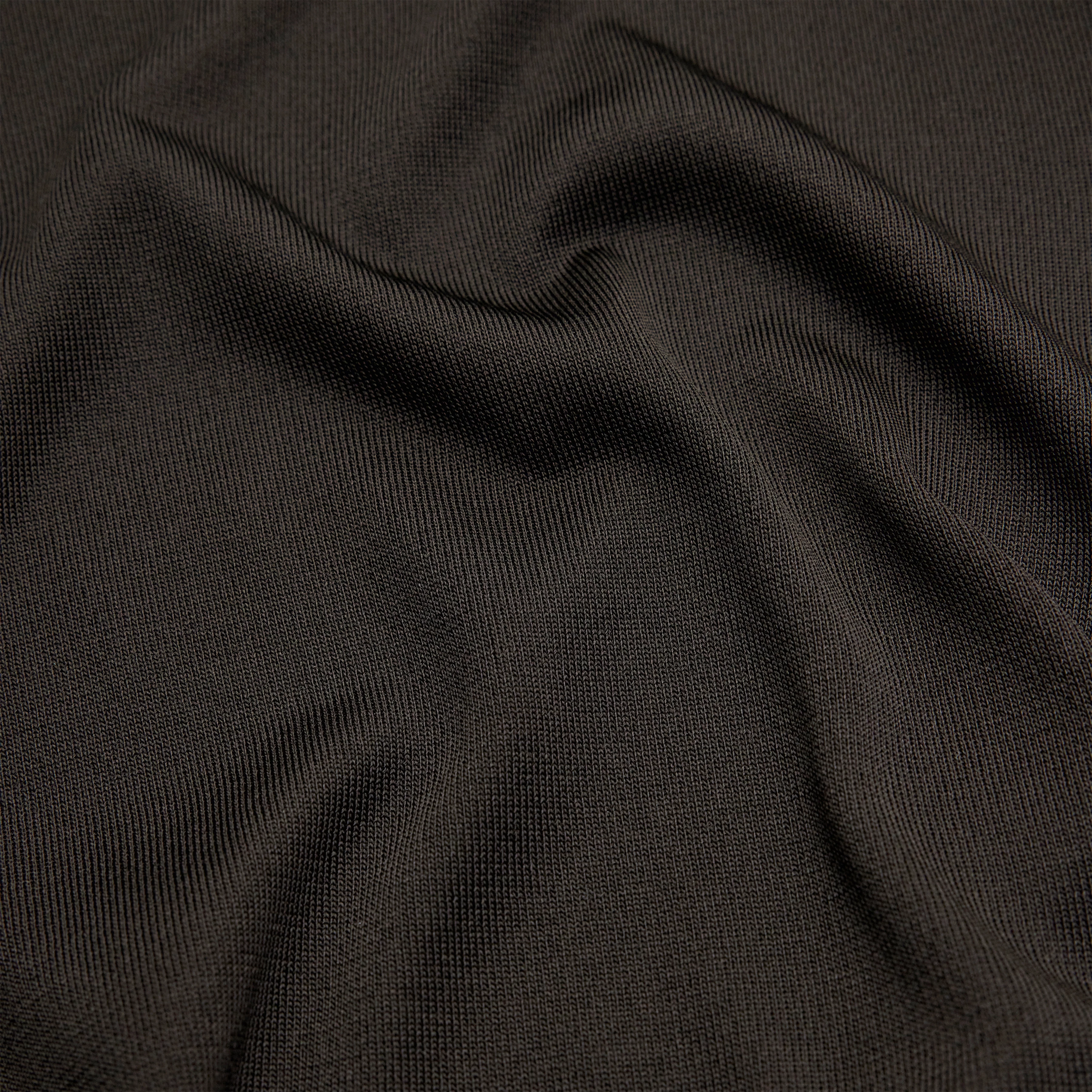 NISLE_2 - Strick-T-Shirt in Luxus-Textur - Damen - braun - Materialbild (B2C)