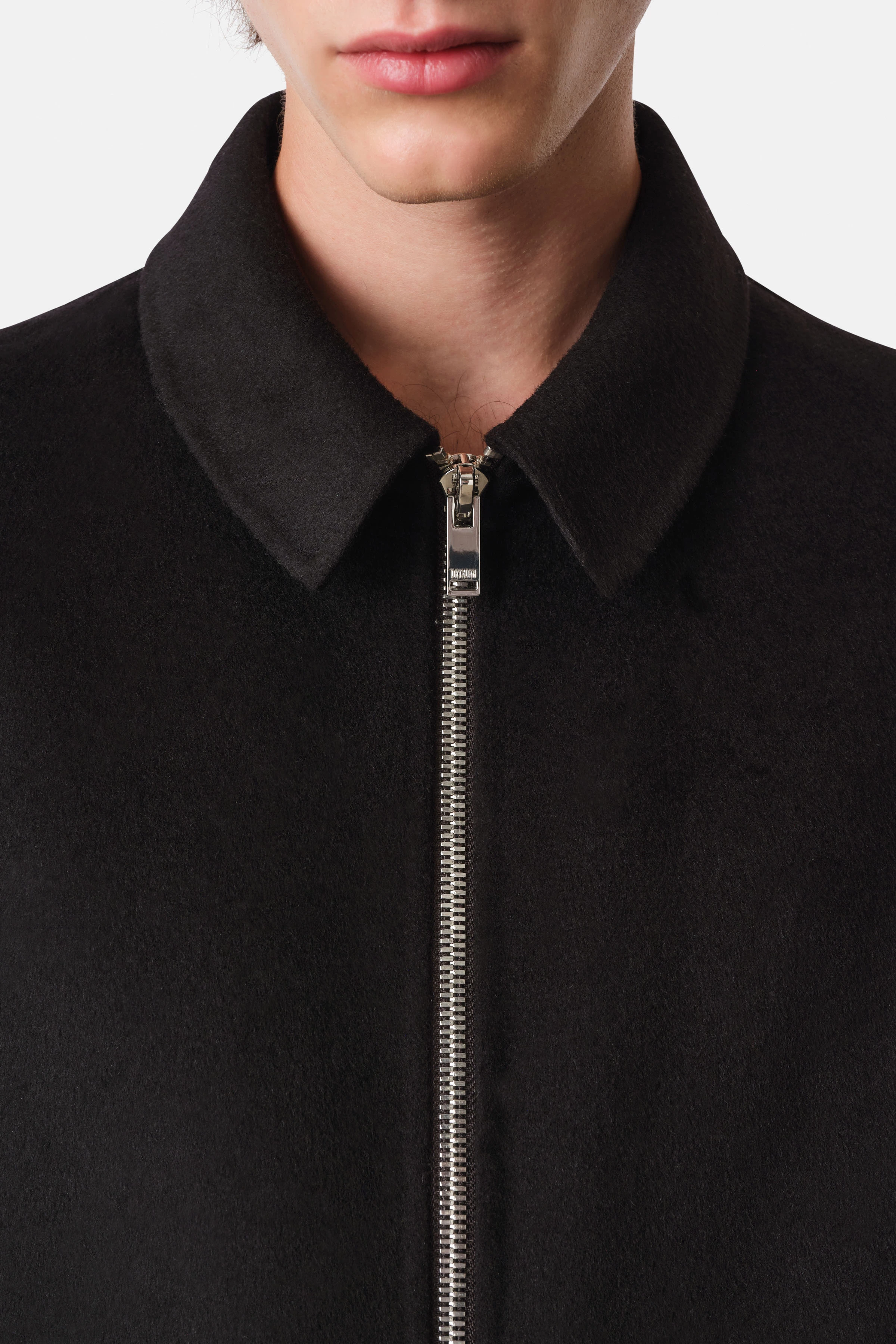 RIKKA - Blouson Jacke in Woll-Mix - Herren - schwarz - Detailansicht am Model