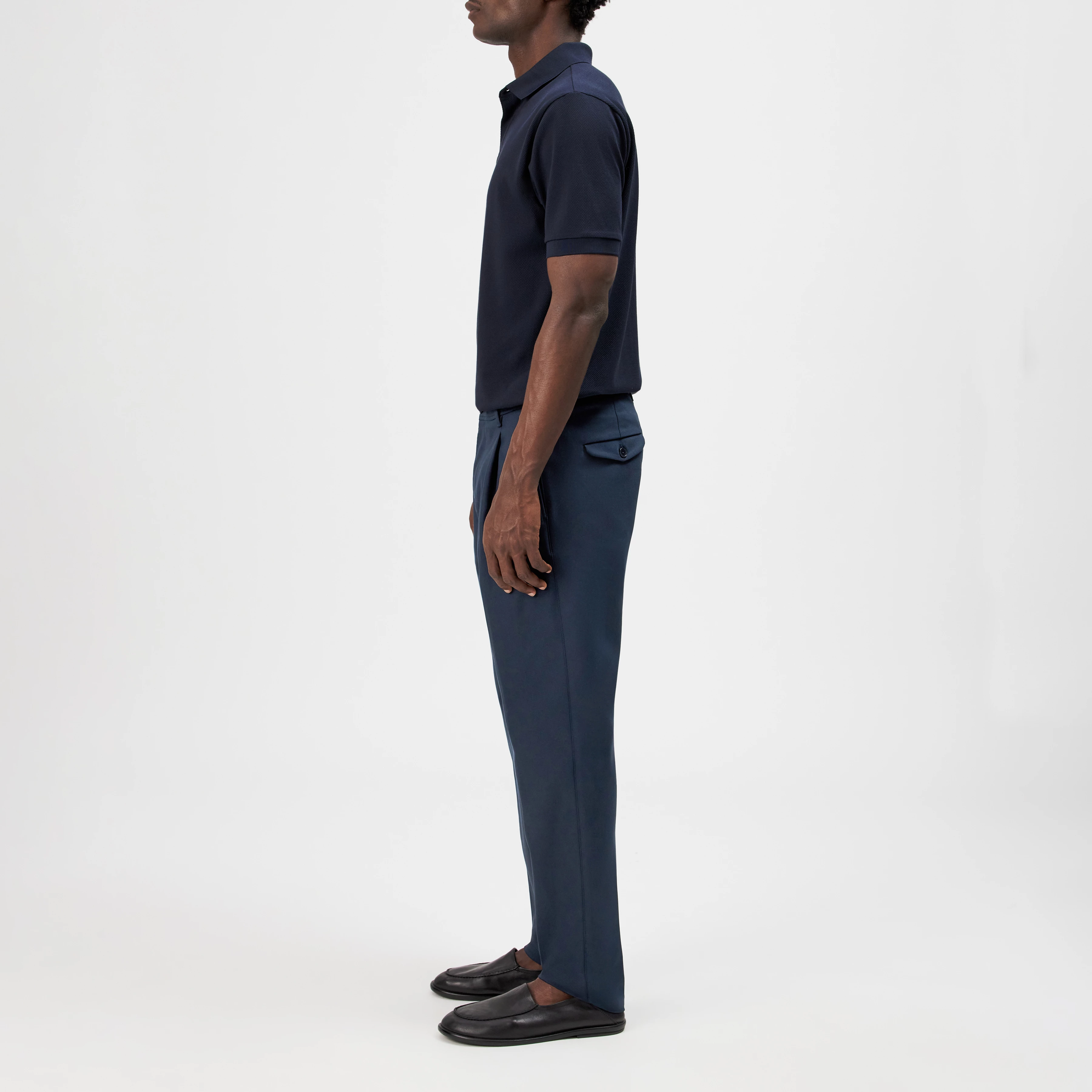 DEVYN - Trousers with D-ring detail in techno stretch satin - men - blue - Seitenansicht