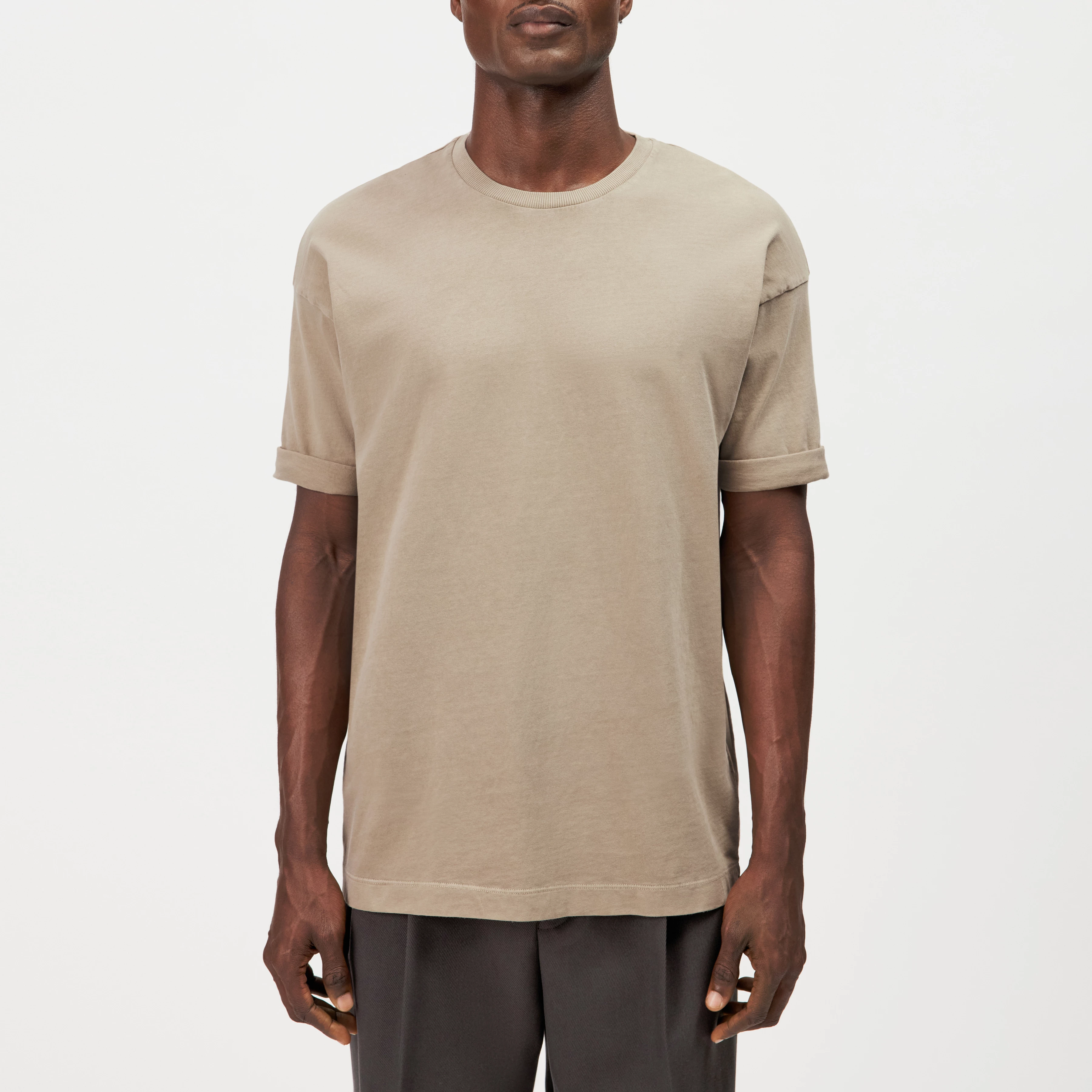 THILO - Relaxed Fit T-Shirt in softer Baumwolle und Washed Look - Herren - braun - Frontansicht