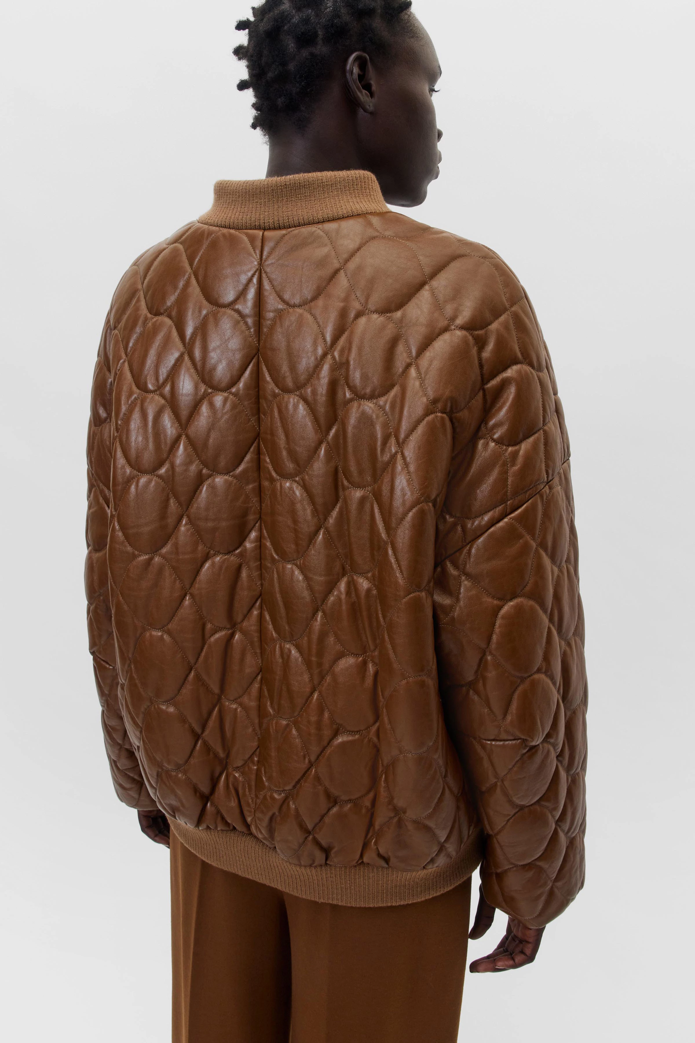 SHAND - Bomberjacke in Nappaleder - Damen - braun - Rückansicht