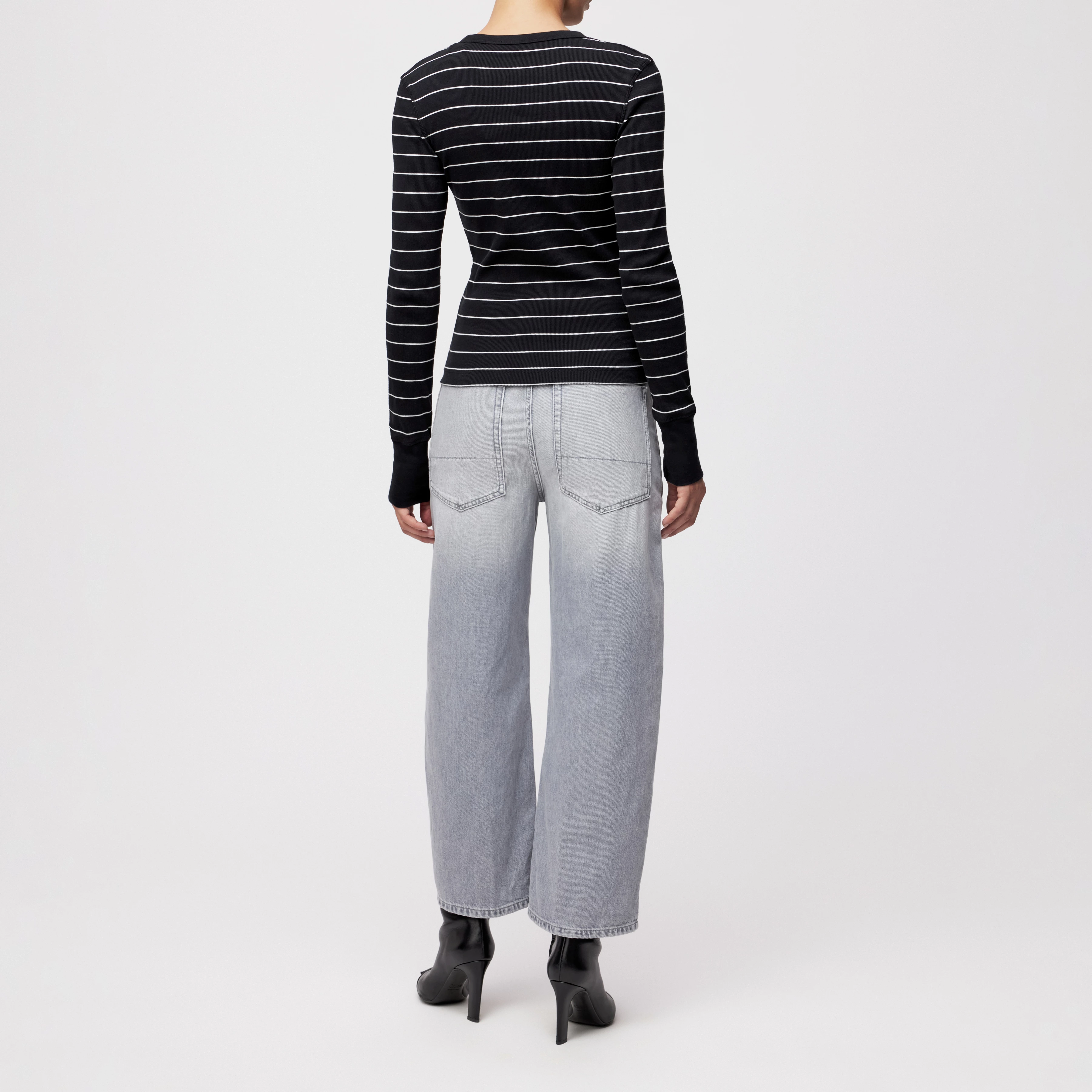 NURIT - Schmales Longsleeve in Baumwoll-Rippe - Damen - schwarz - Rückansicht