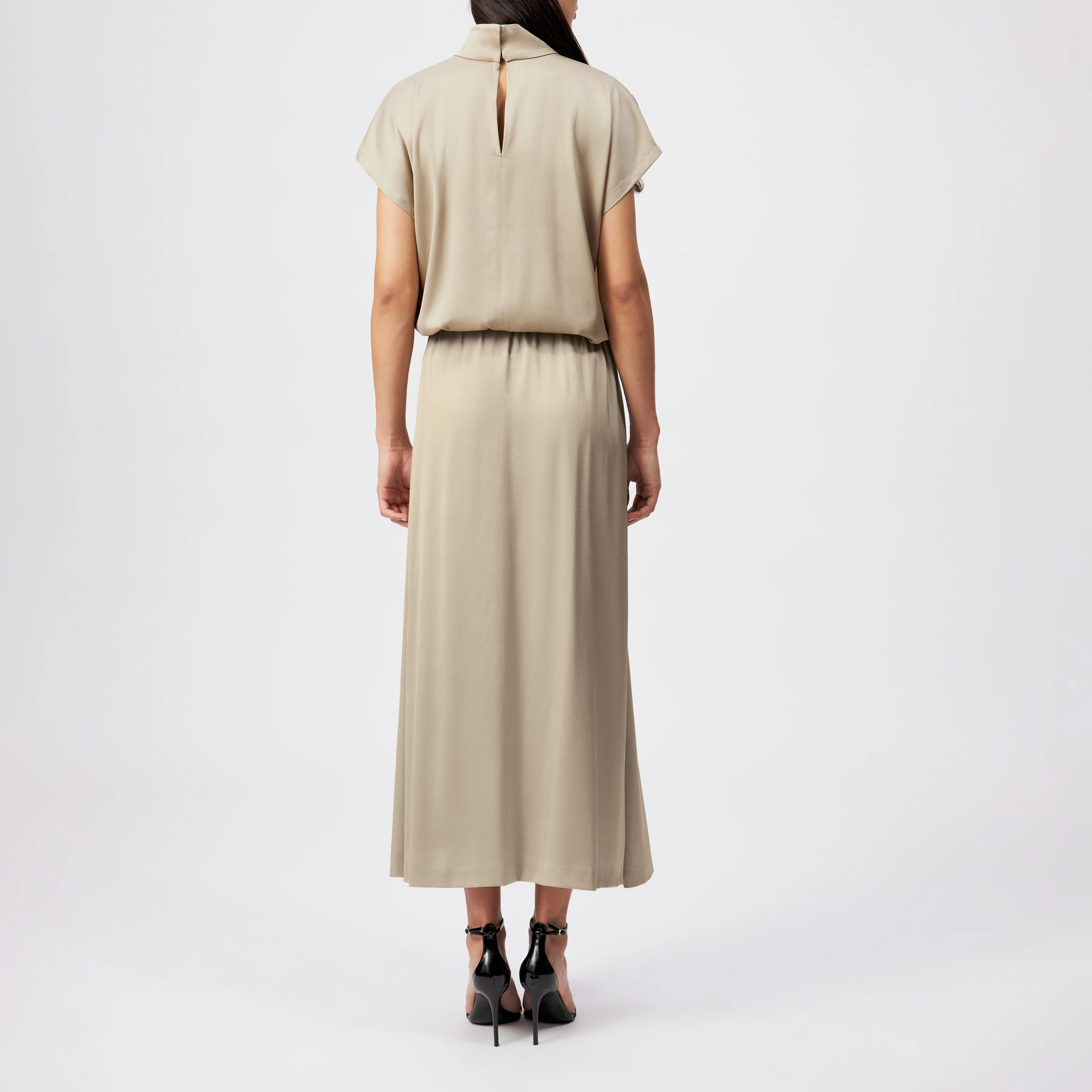 IDONEA - Mid-length skirt with elasticated waistband in satin - women - beige - Rückansicht
