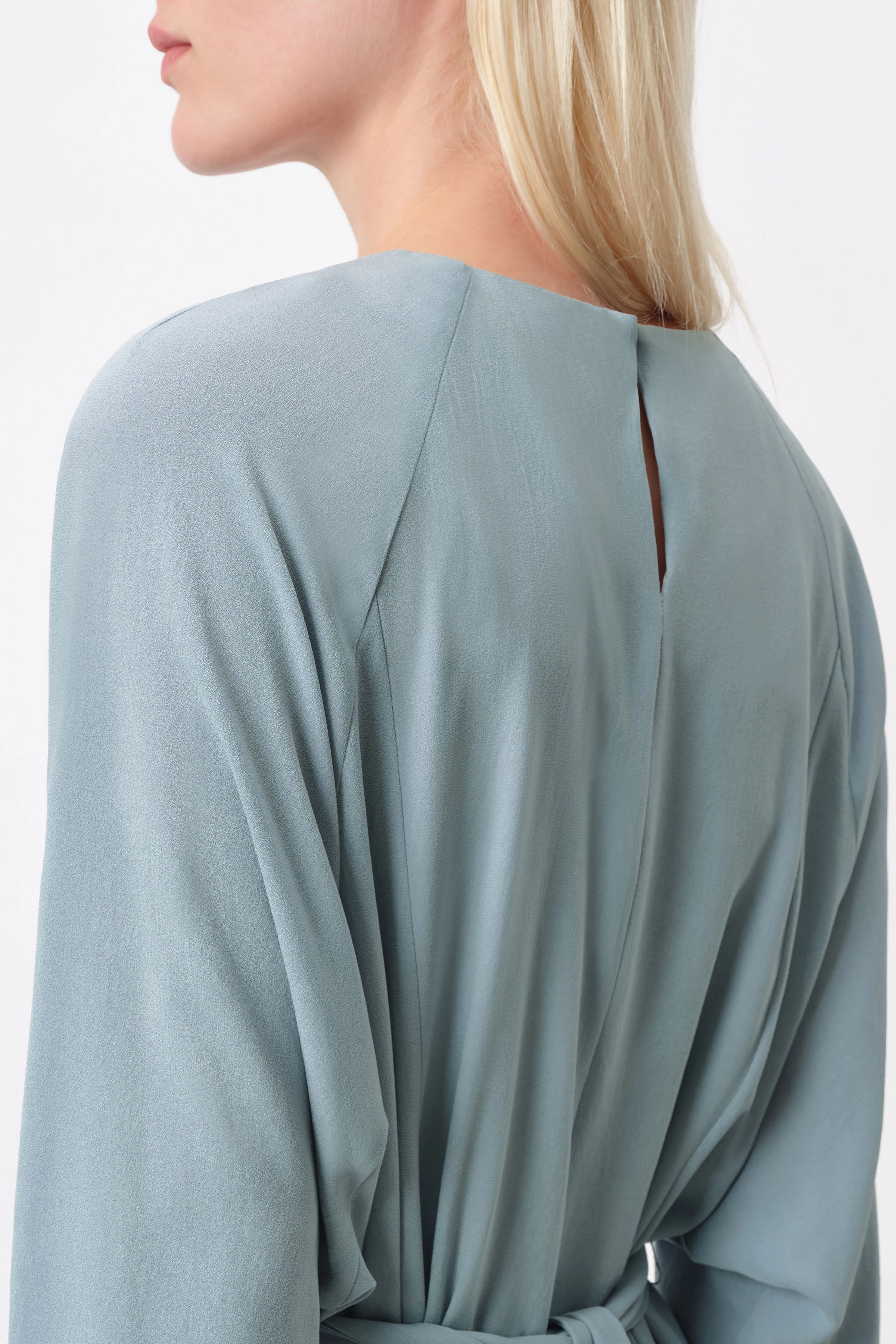 KAROYA - Kleid mit Raglanärmel und Bindegürtel in hochwertigem Crepe - Damen - blau - Seitenansicht