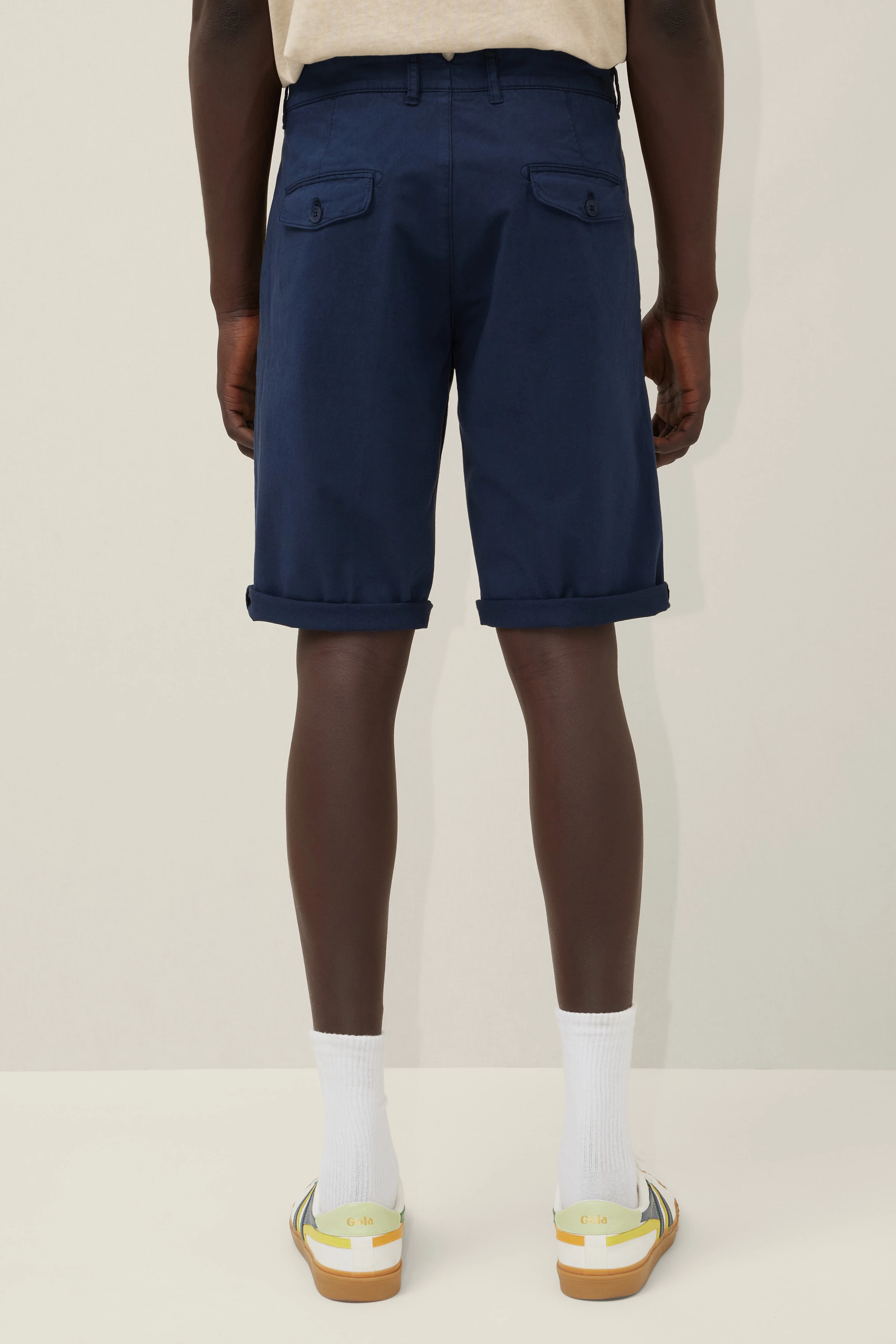 KRINK - classic chino shorts - men - blue - Rückansicht