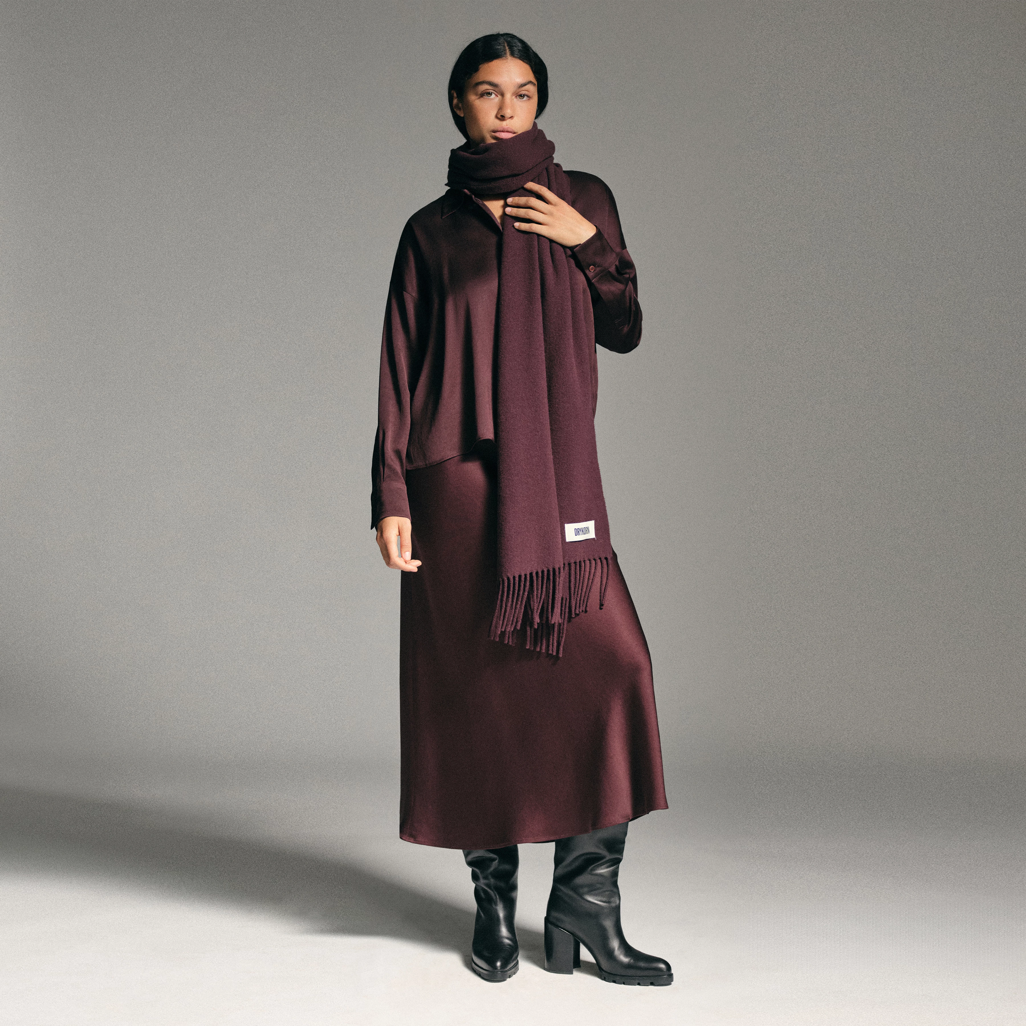 GAZE_4 - Schal in Wolltwill - Unisex - rot