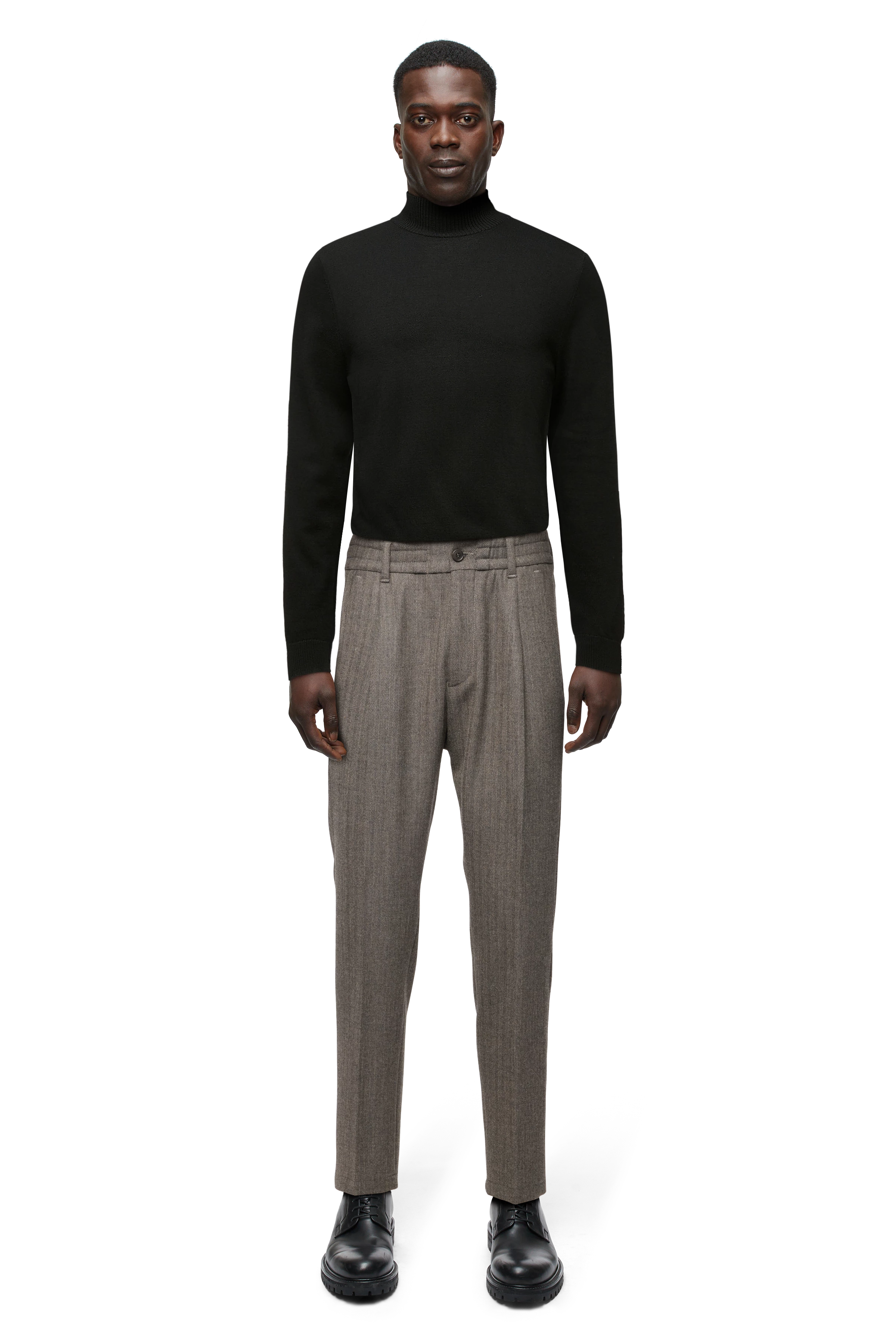 CHASY - Pantalon casual à pinces en flanelle Herringbone - men - marron - Ganzkörper-Frontansicht