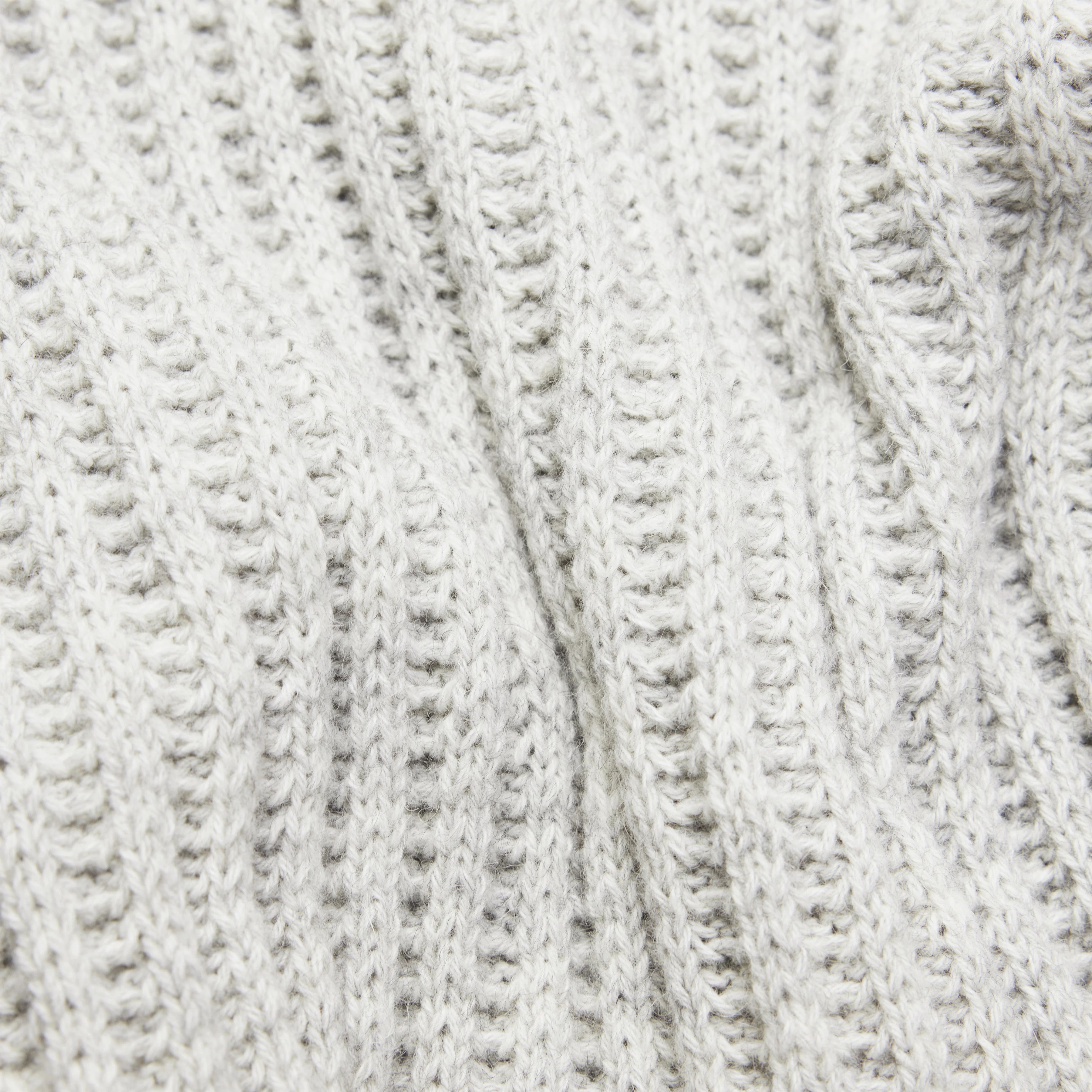 IMENY - Cropped jumper in wool and alpaca blend - women - grey - Materialbild (B2C)