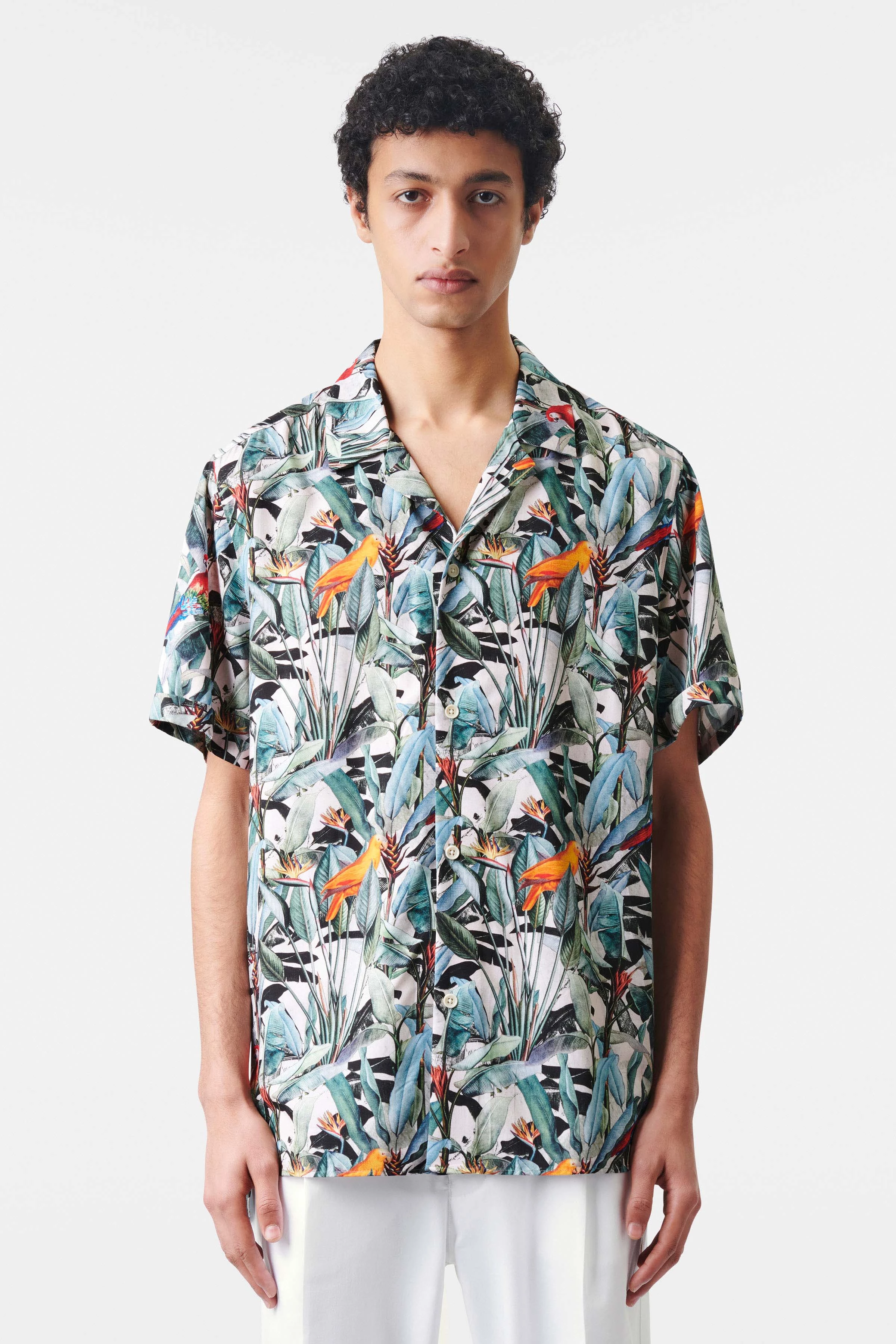 BIJAN_2 - casual relaxed overhemd met korte mouwen van viscosemix - heren - groen - Frontansicht