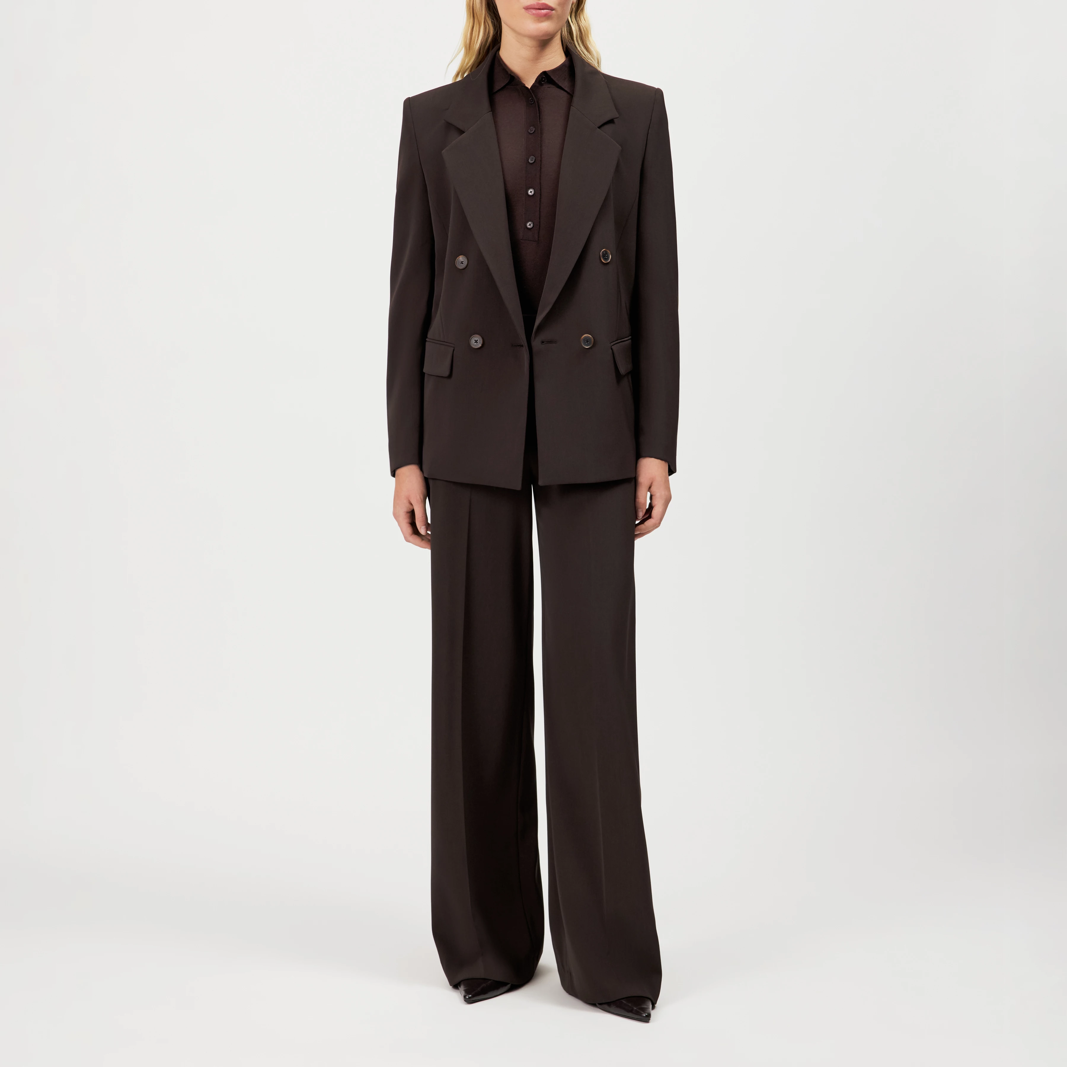 BEFORE - Pleated wide-leg trousers - women - brown - Ganzkörper-Frontansicht