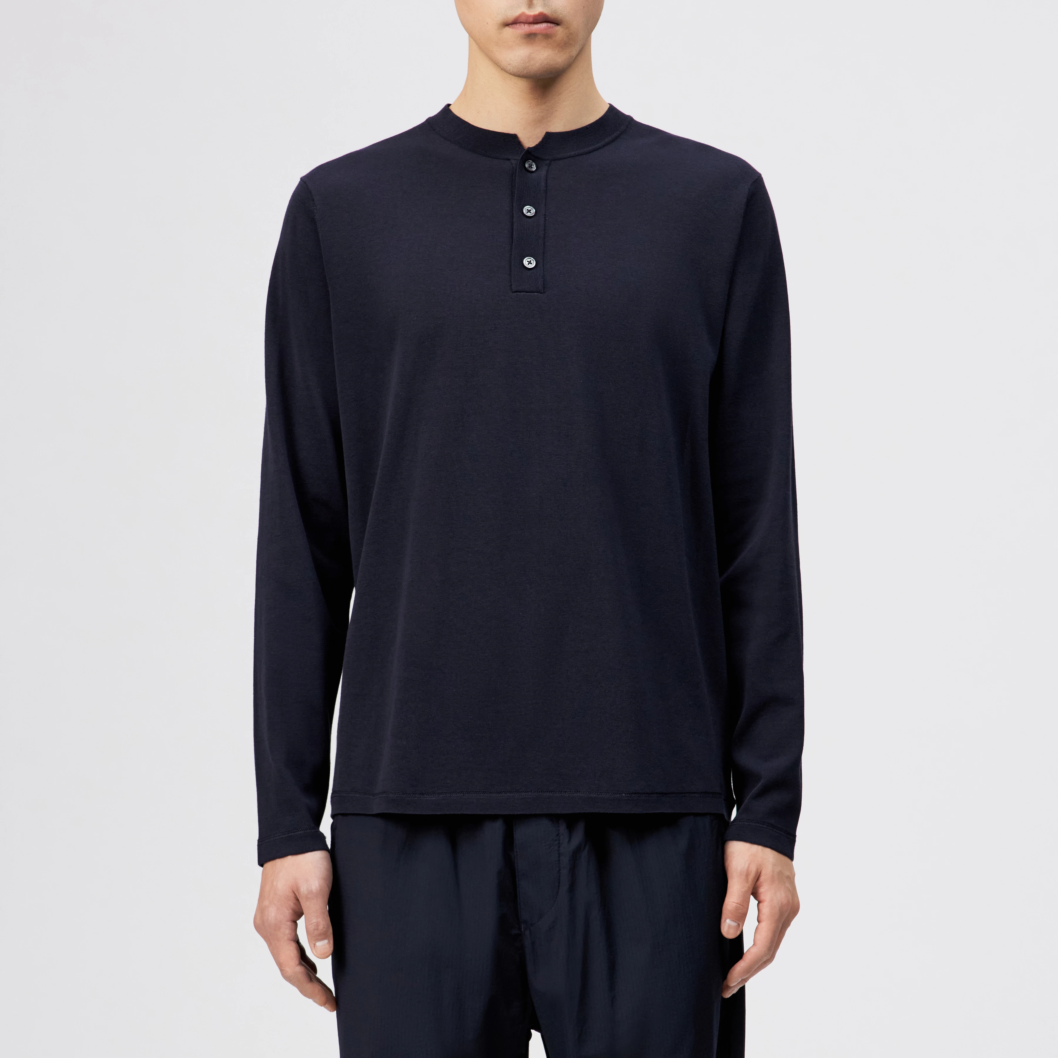 KIAAN - Regular Fit Longsleeve mit Stehkragen aus Feinstrick - Herren - blau - Frontansicht