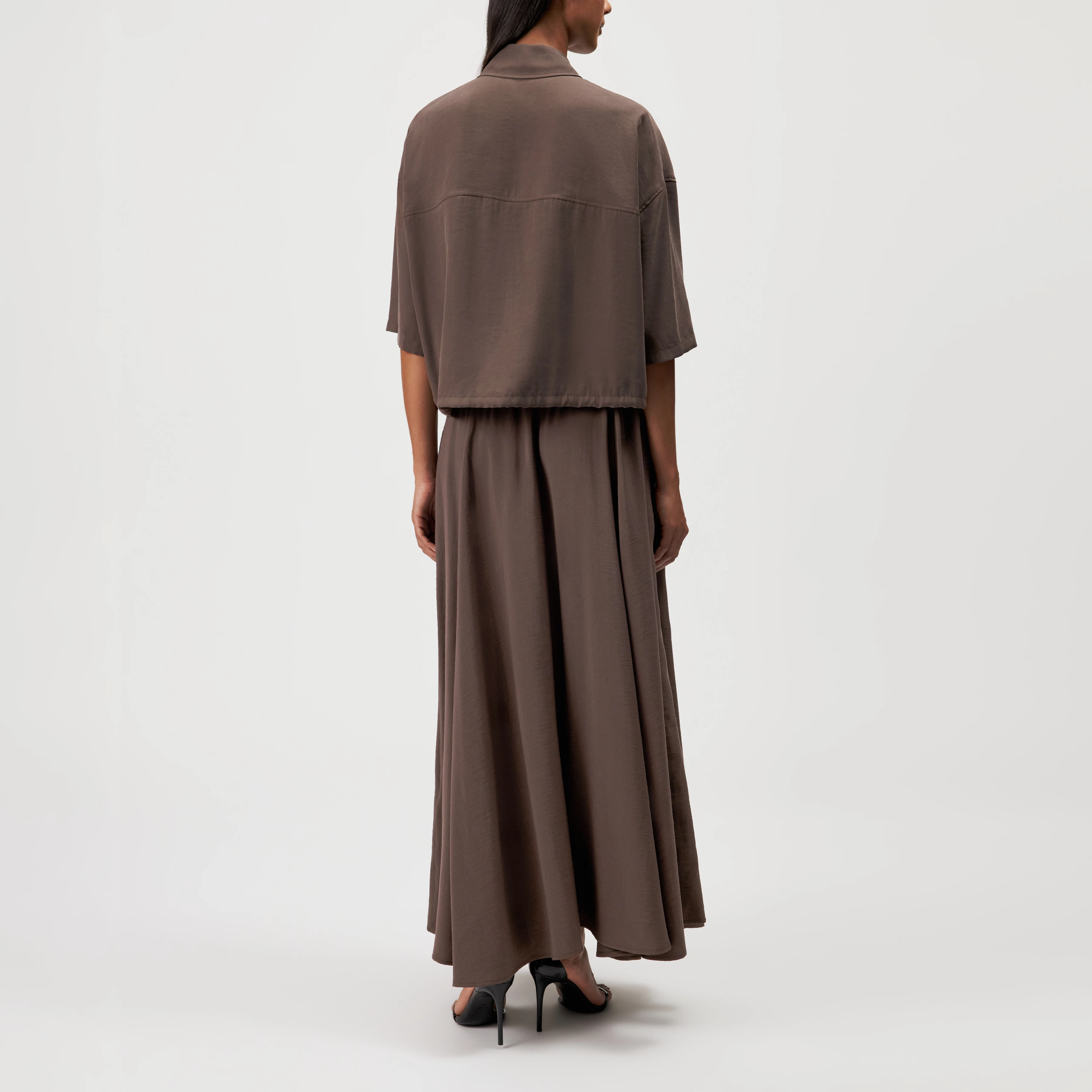LAINAY - Cropped shirt blouse in fluid twill - women - brown - Rückansicht