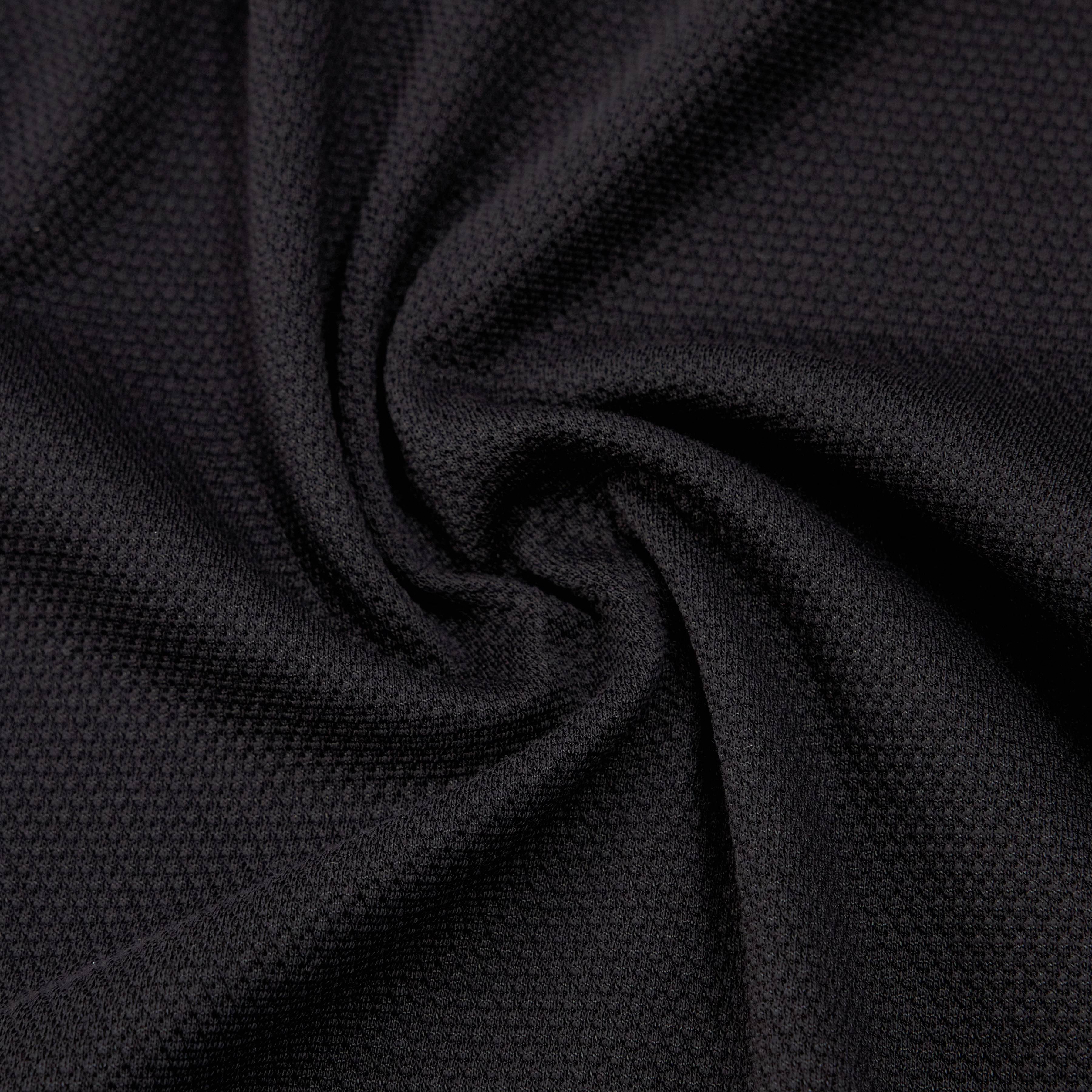 ERICKO - Regular Fit Cotton Blend T-Shirt - men - black - Materialbild (B2C)