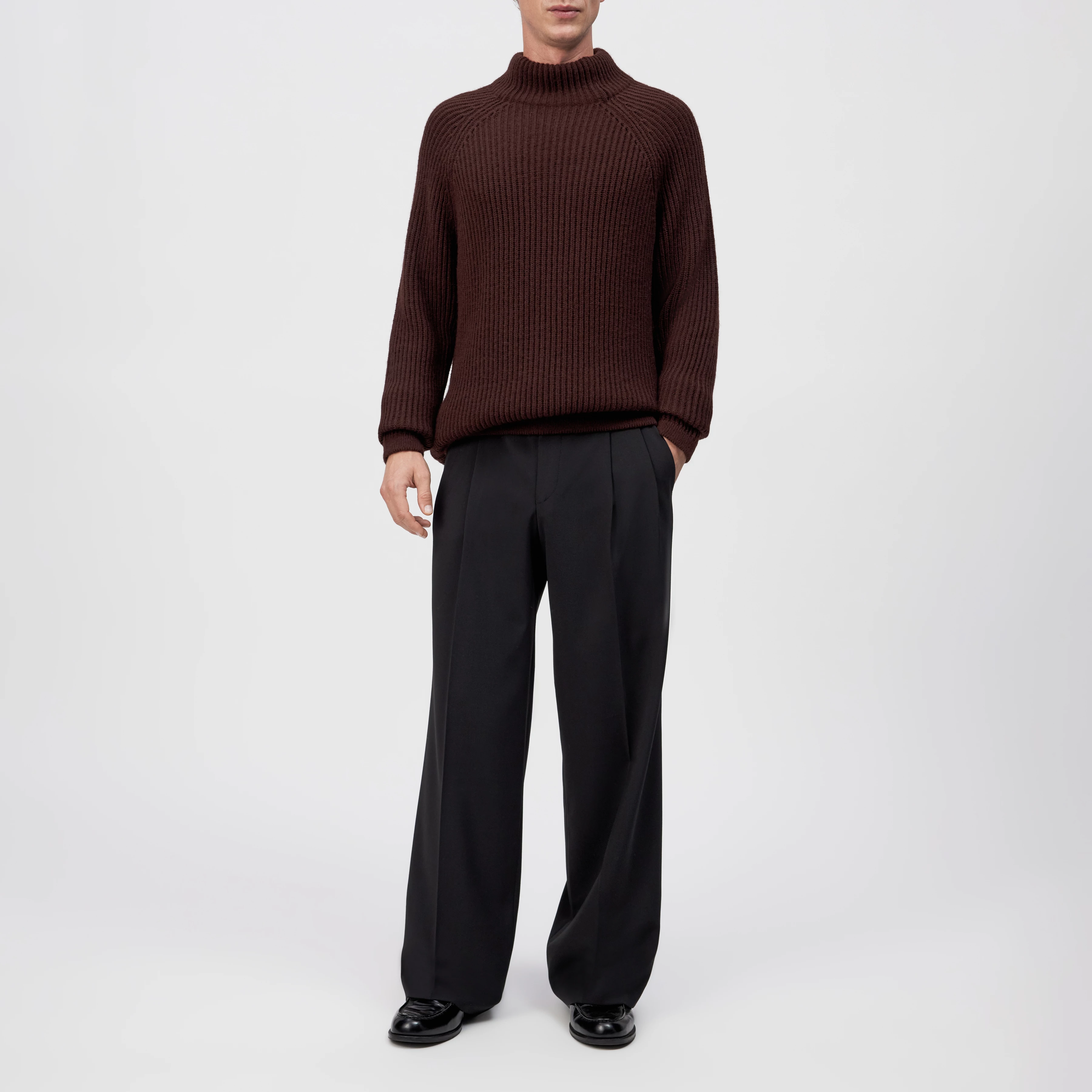 ARVID - Turtleneck jumper in wool and alpaca blend - men - red - Ganzkörper-Frontansicht