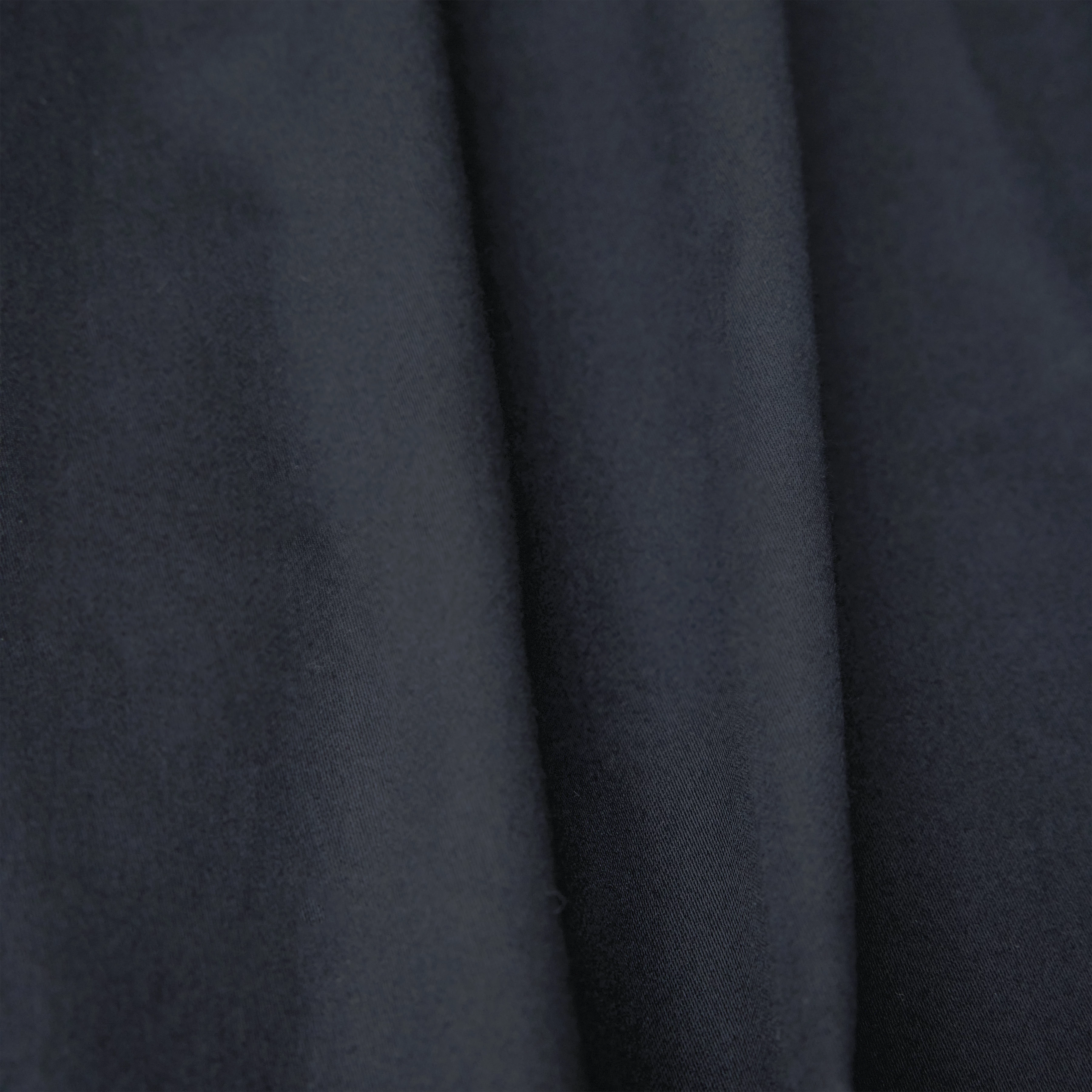 DANEEL - Classic fit shirt in cotton satin - men - Natural Aluminium - Materialbild (B2C)