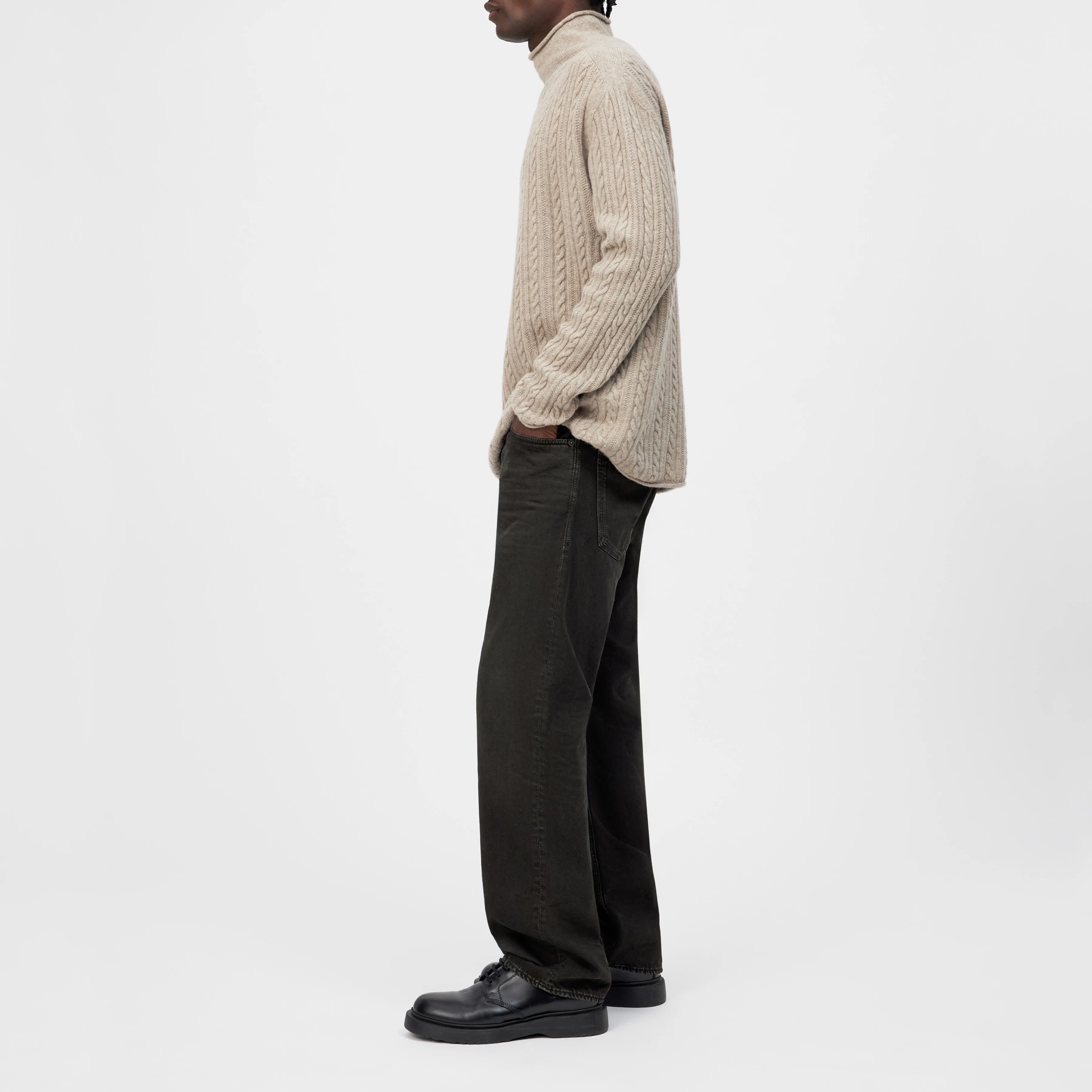 NALON - Knitted jumper with turtleneck in wool - men - beige - Seitenansicht