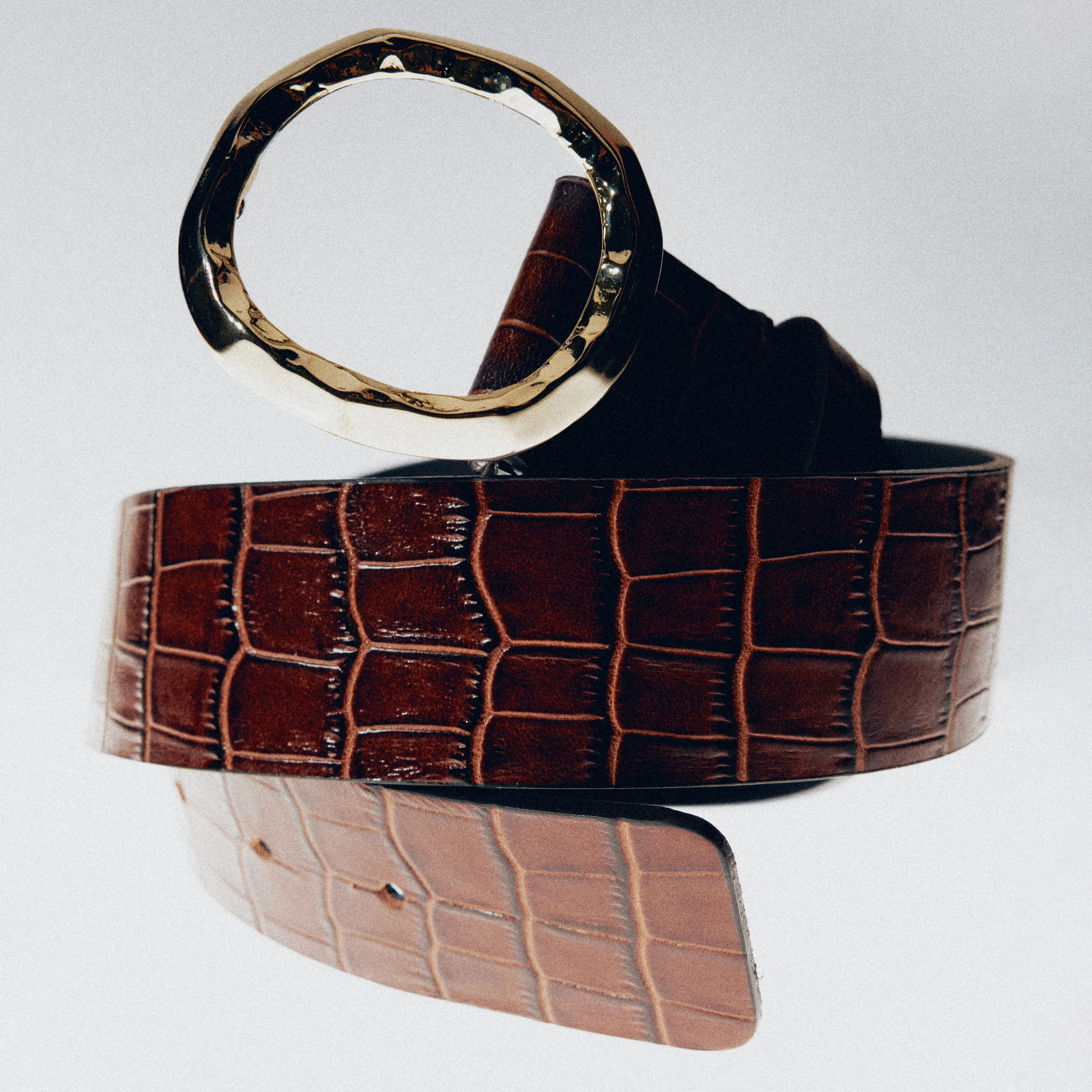 AMAEL - Pure leather belt with gold buckle - unisex - brown