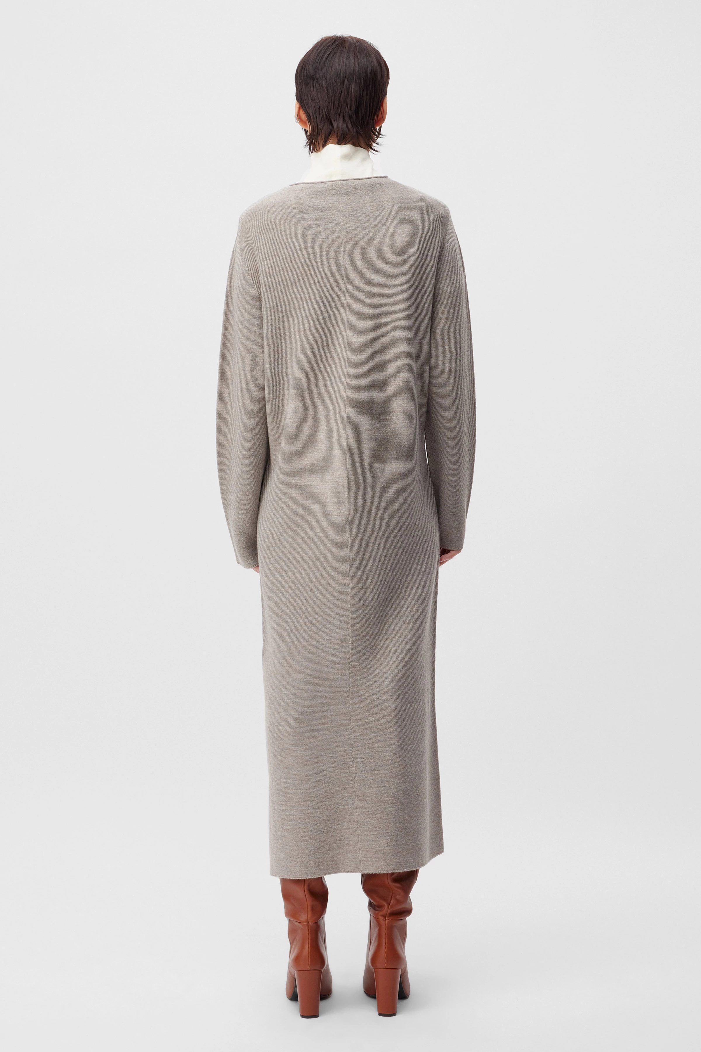 KAJA - Gebreide jurk in merinoswol - dames - bruin - Rückansicht