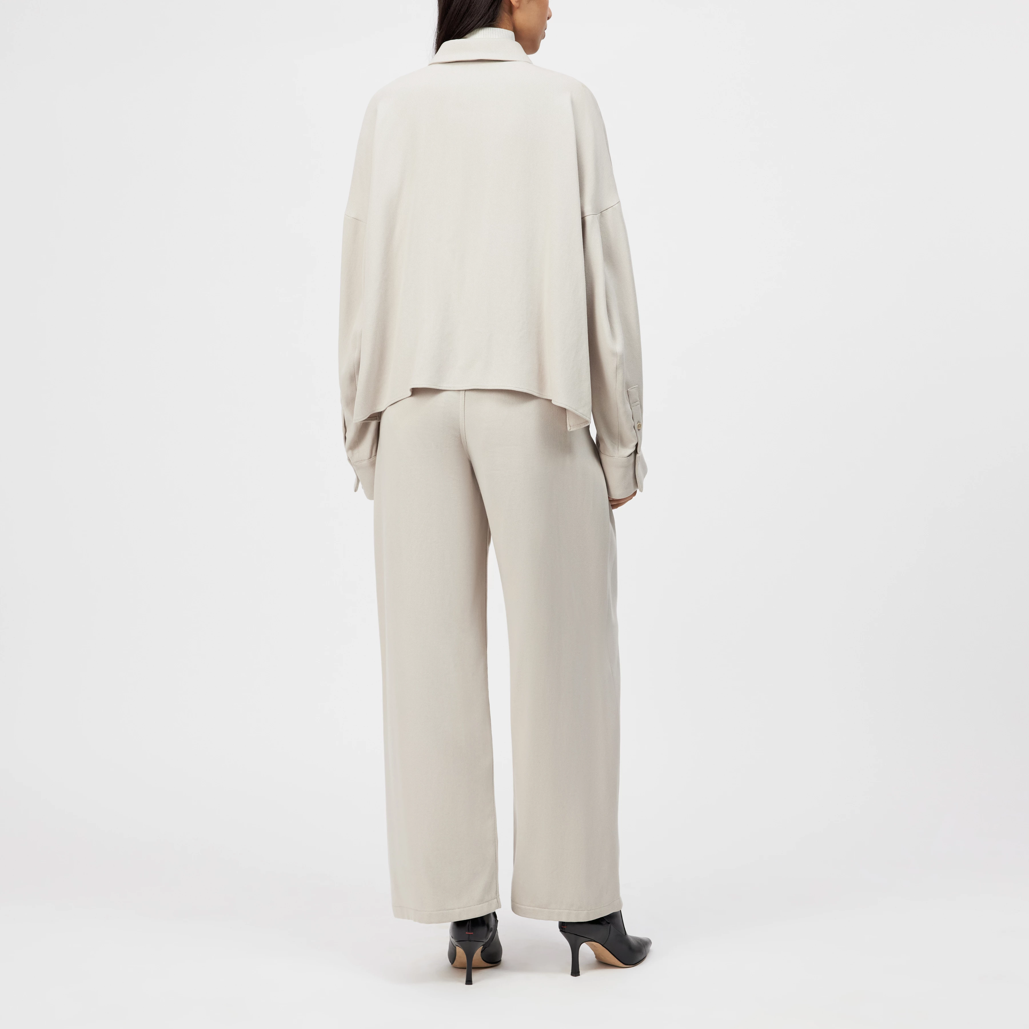 OSHIA - Oversized shirt blouse in lyocell - women - beige - Rückansicht