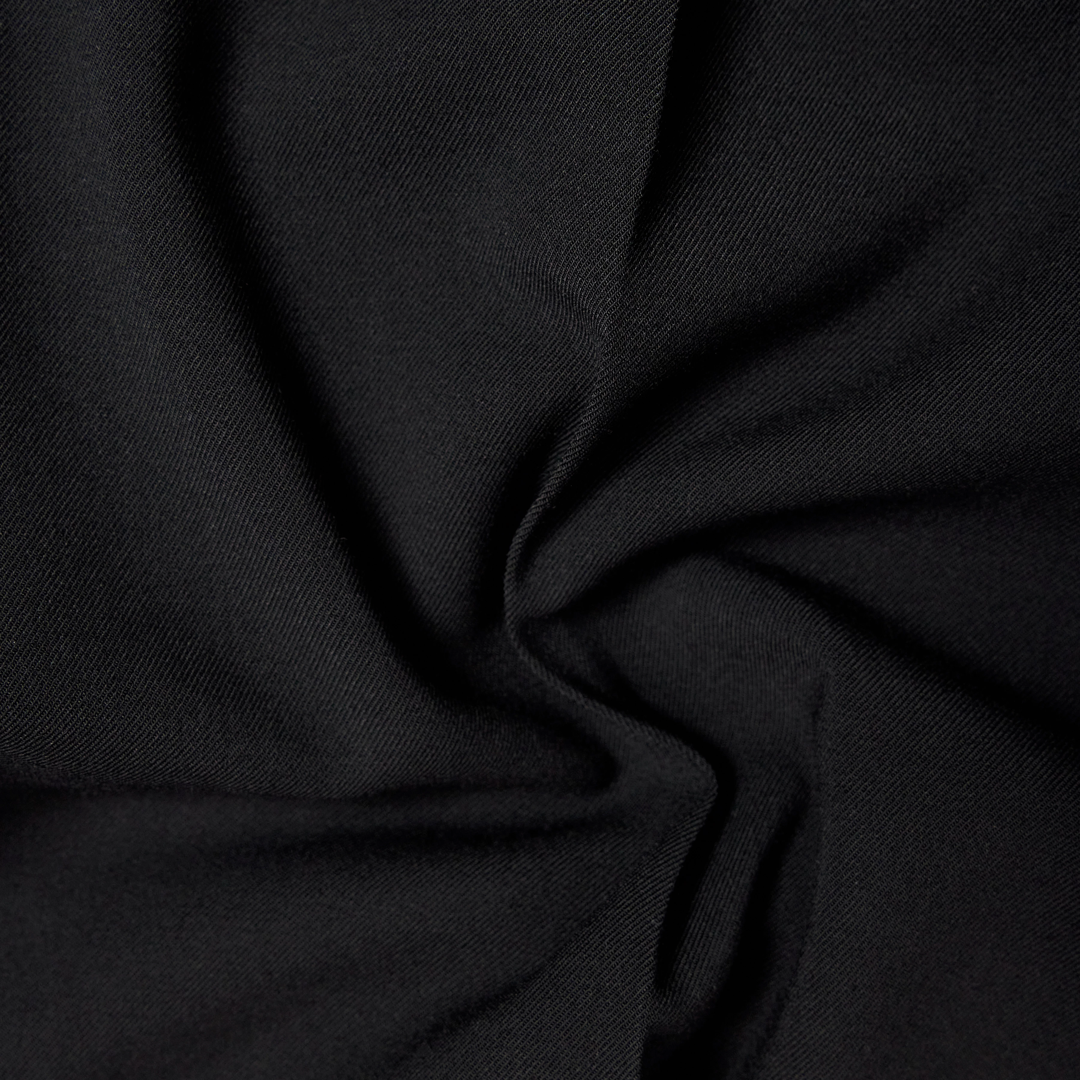 CHASY_RGLR - Casual trousers with pleats in gabardine - men - black - Materialbild (B2C)