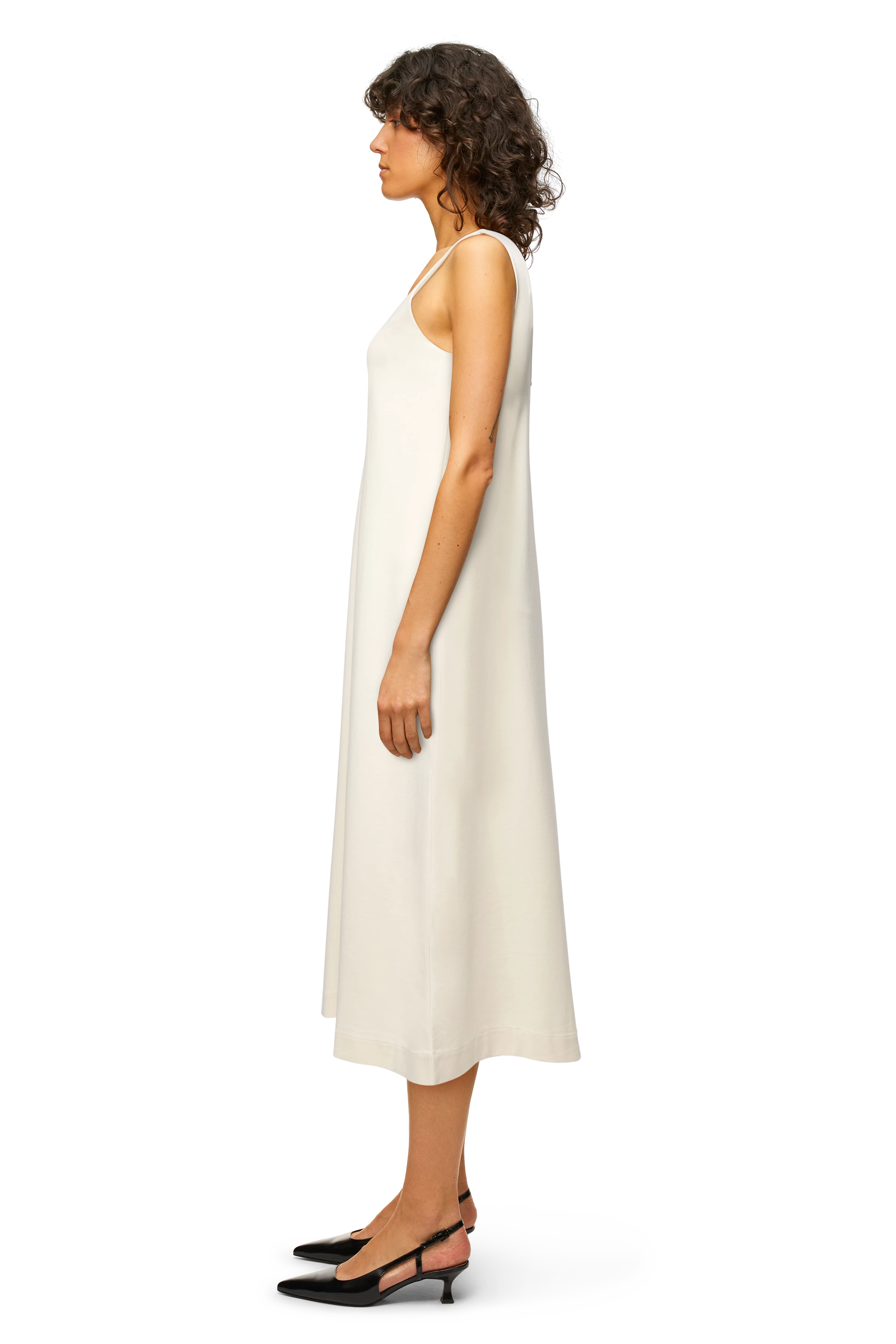 Women jersey dress RESIMA in beige from DRYKORN Women jersey dress RESIMA in beige from DRYKORN