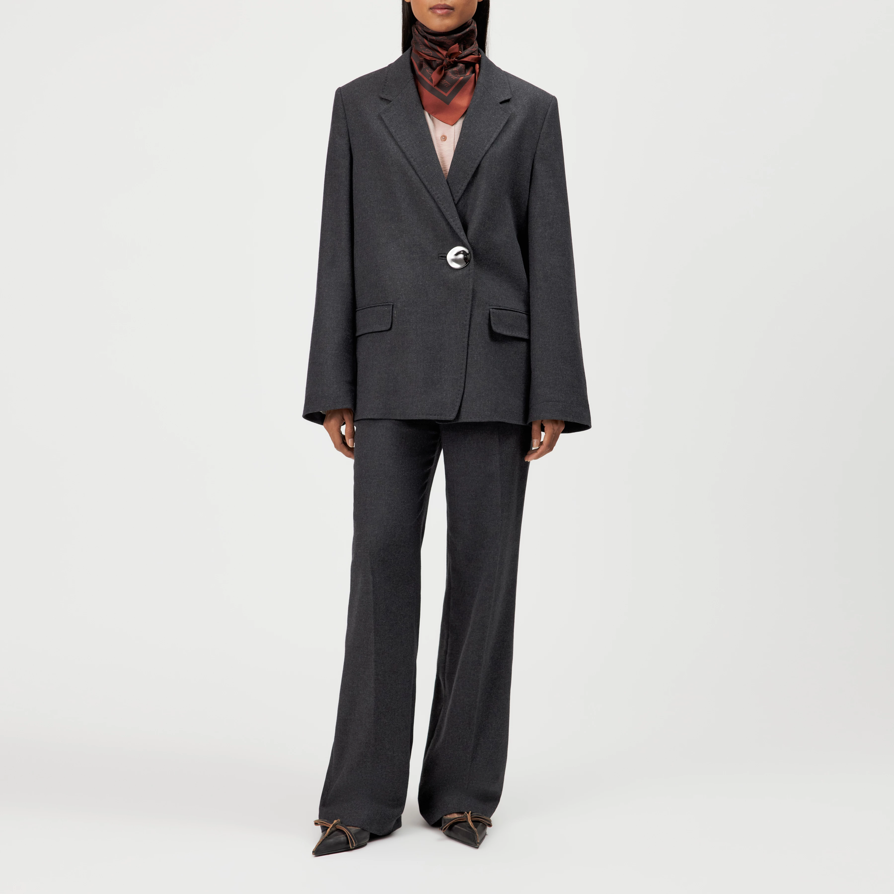 BEADLE - Regular fit trousers with a crease - women - grey - Ganzkörper-Frontansicht