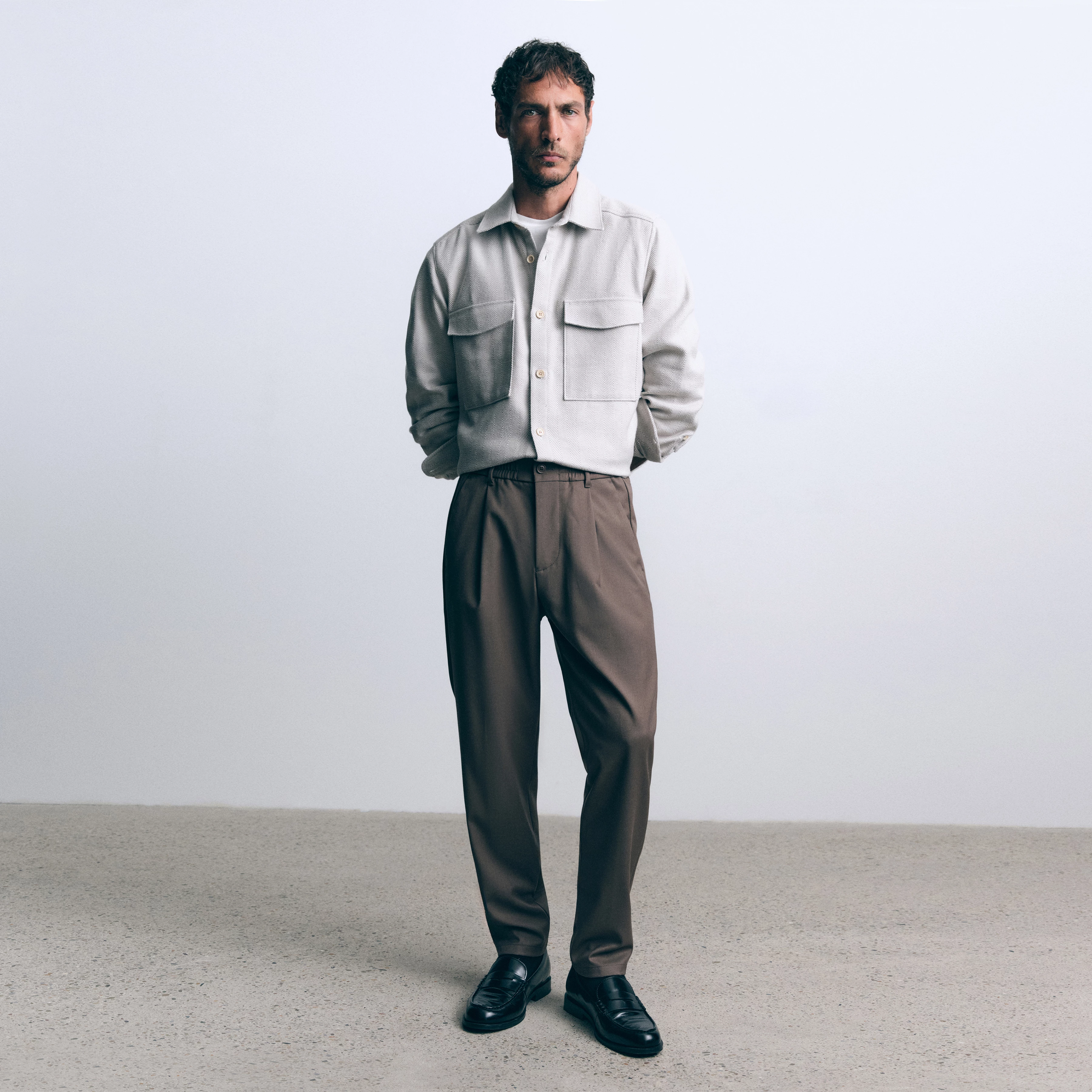 CHASY - Casual Hose mit Bundfalte in softem Flanell - Herren - braun