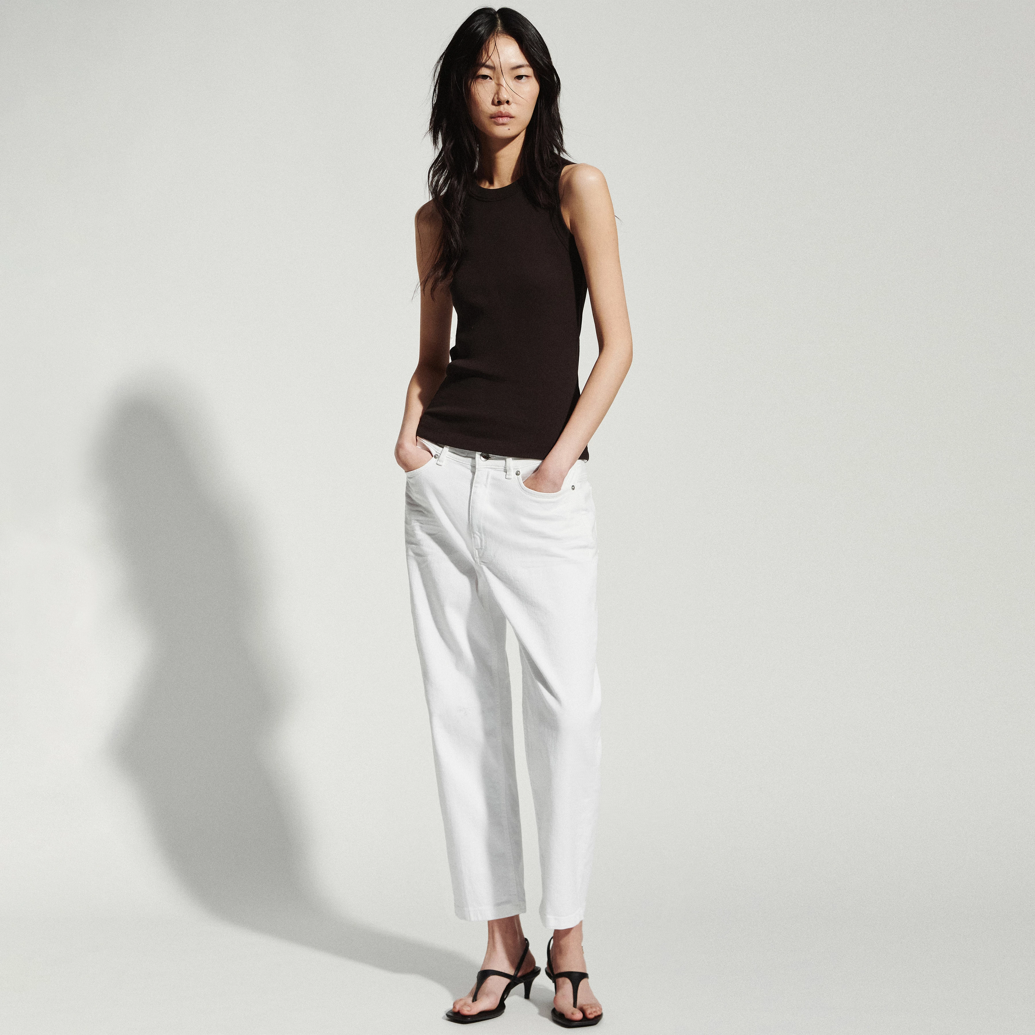 FLOWN - Low-waist denim jeans - women - white