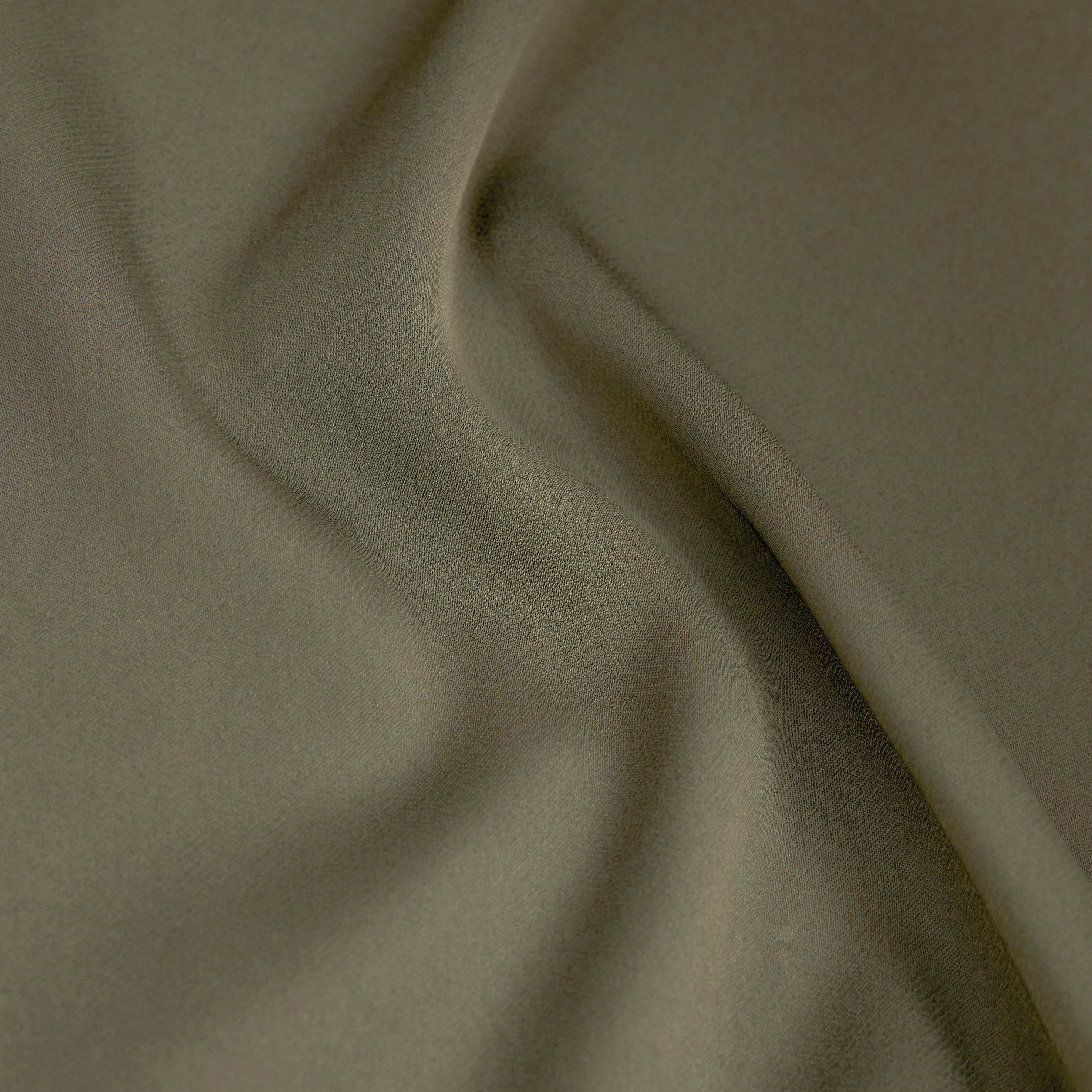 ALARIA_1 - Shirt blouse with stand-up collar in satin - women - green - Materialbild (B2C)