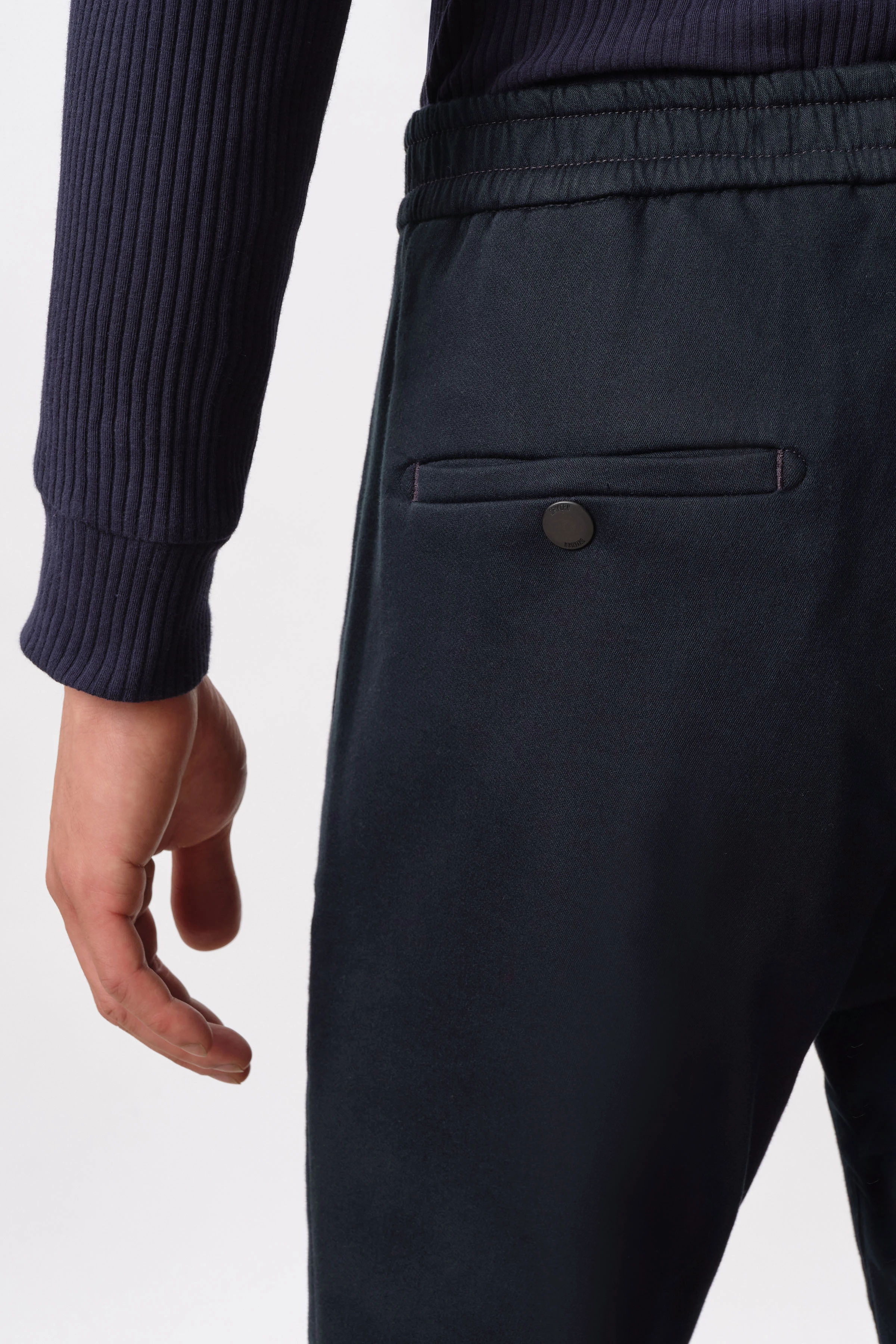 JEGER - Jogpants mit Tunnelzug in Baumwoll-Jersey - Herren - blau - Seitenansicht