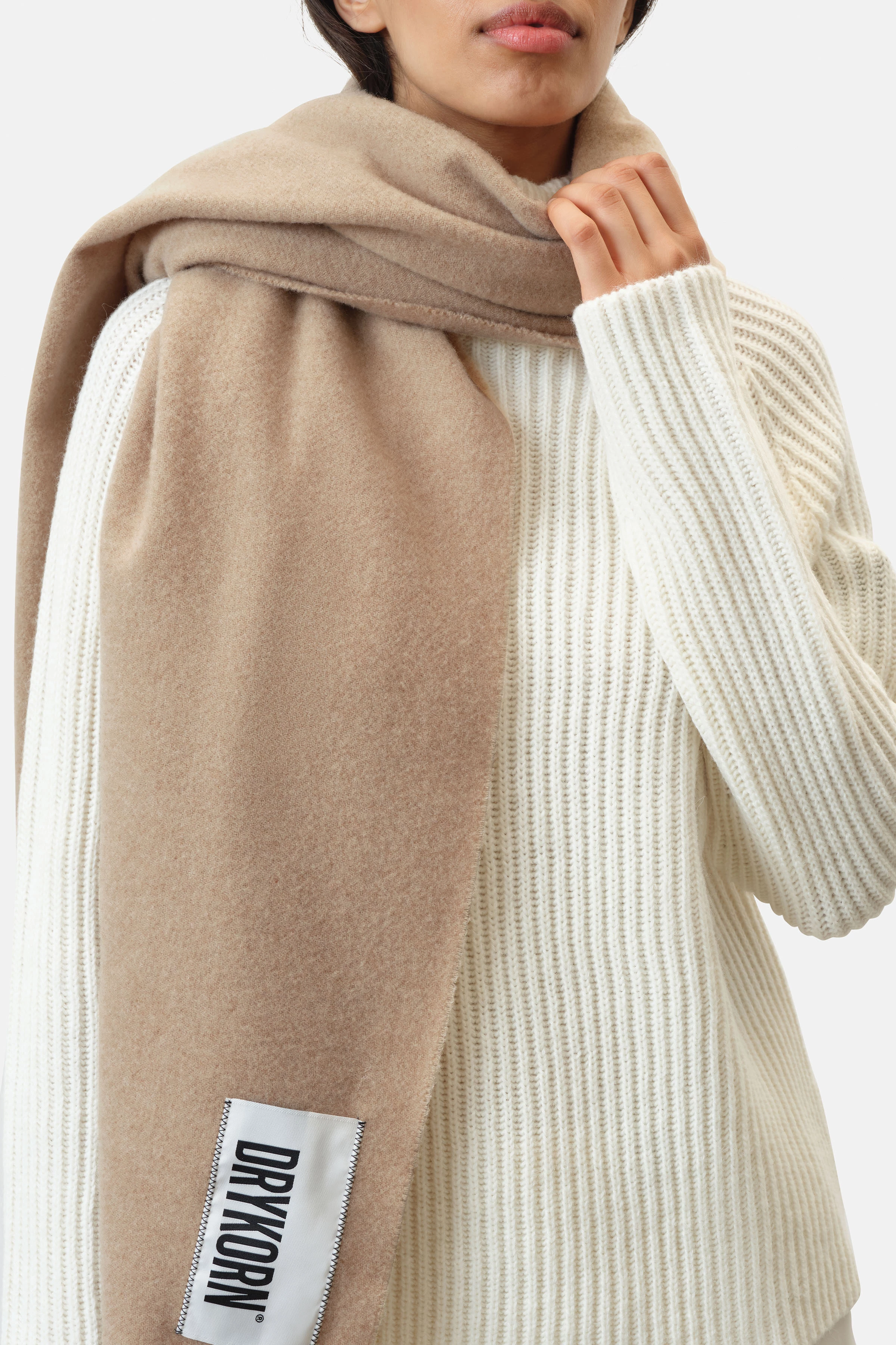 GAZE - scarf in pure wool - unisex - brown - Seitenansicht