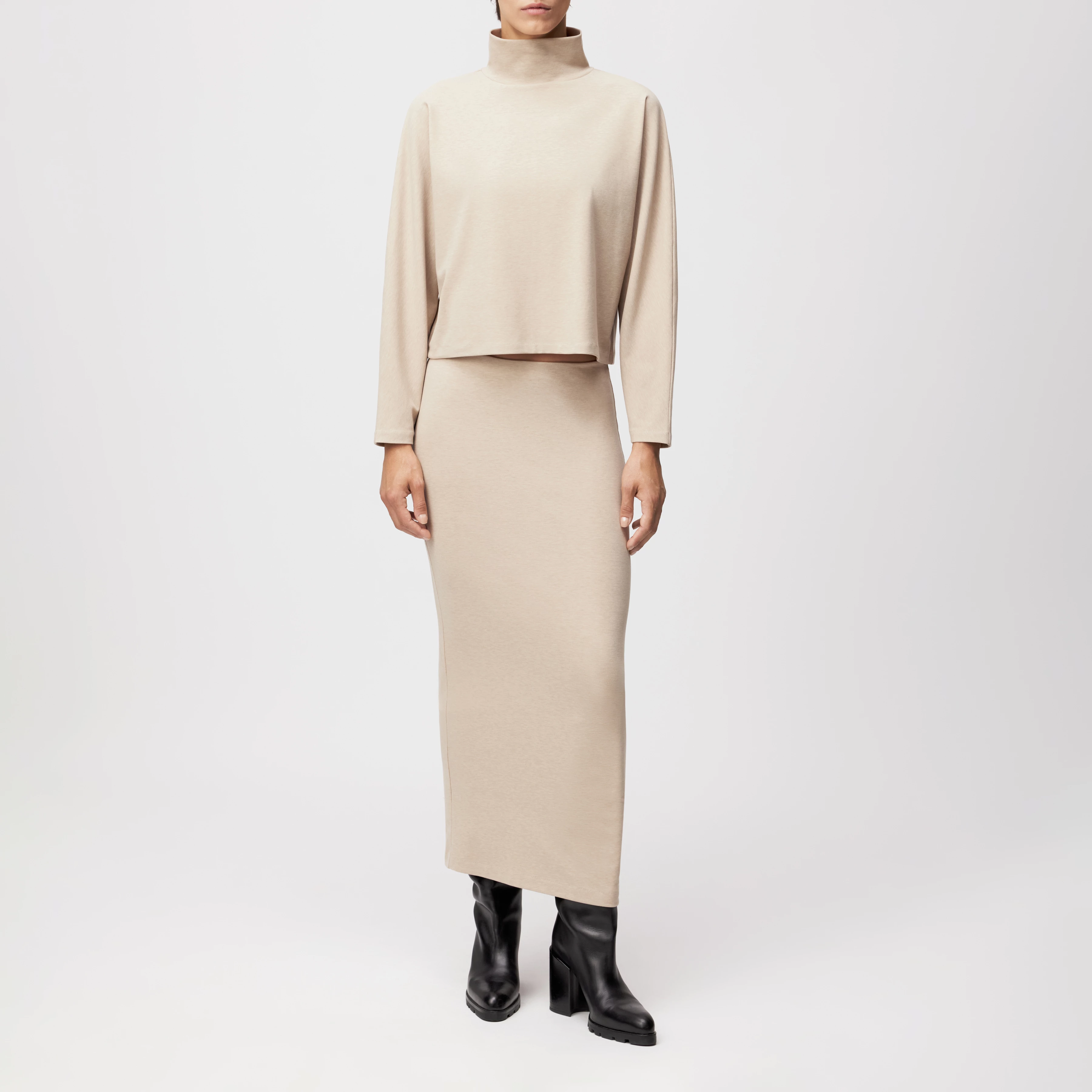 ASIRAL - Batwing Shirt in Lyocell-Mix mit Wolloptik - Damen - beige - Ganzkörper-Frontansicht