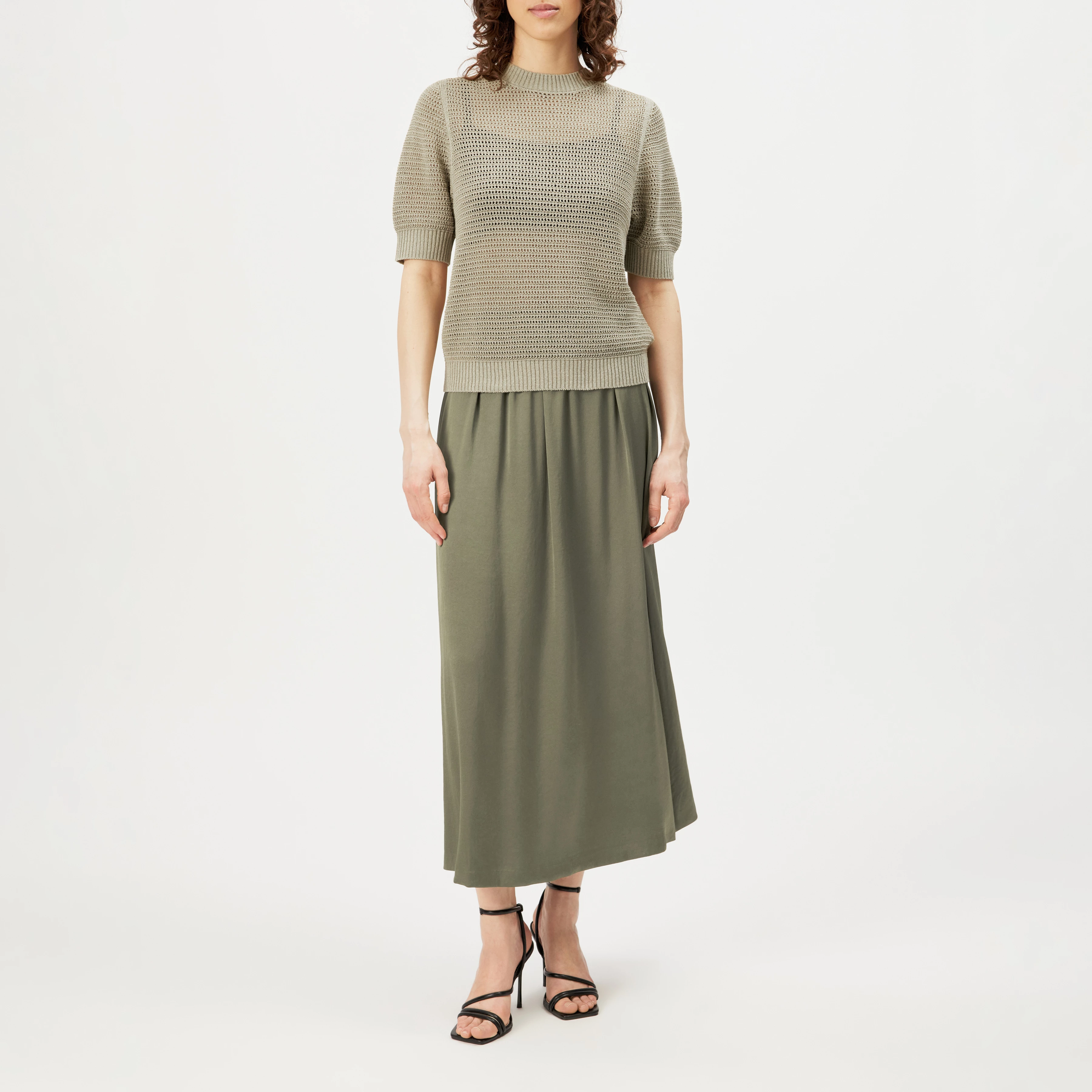 SANIDY - Chunky knit short sleeve in cotton blend - women - beige - Ganzkörper-Frontansicht