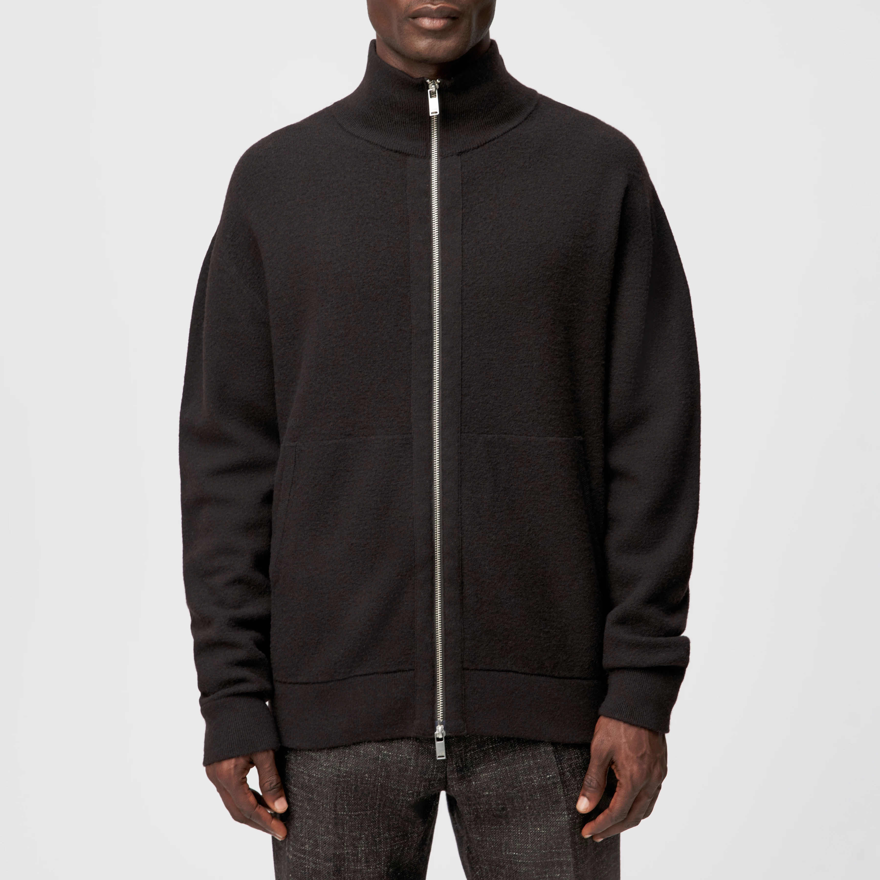 JANOR - Strick-Jacke in Merinowolle - Herren - braun - Frontansicht