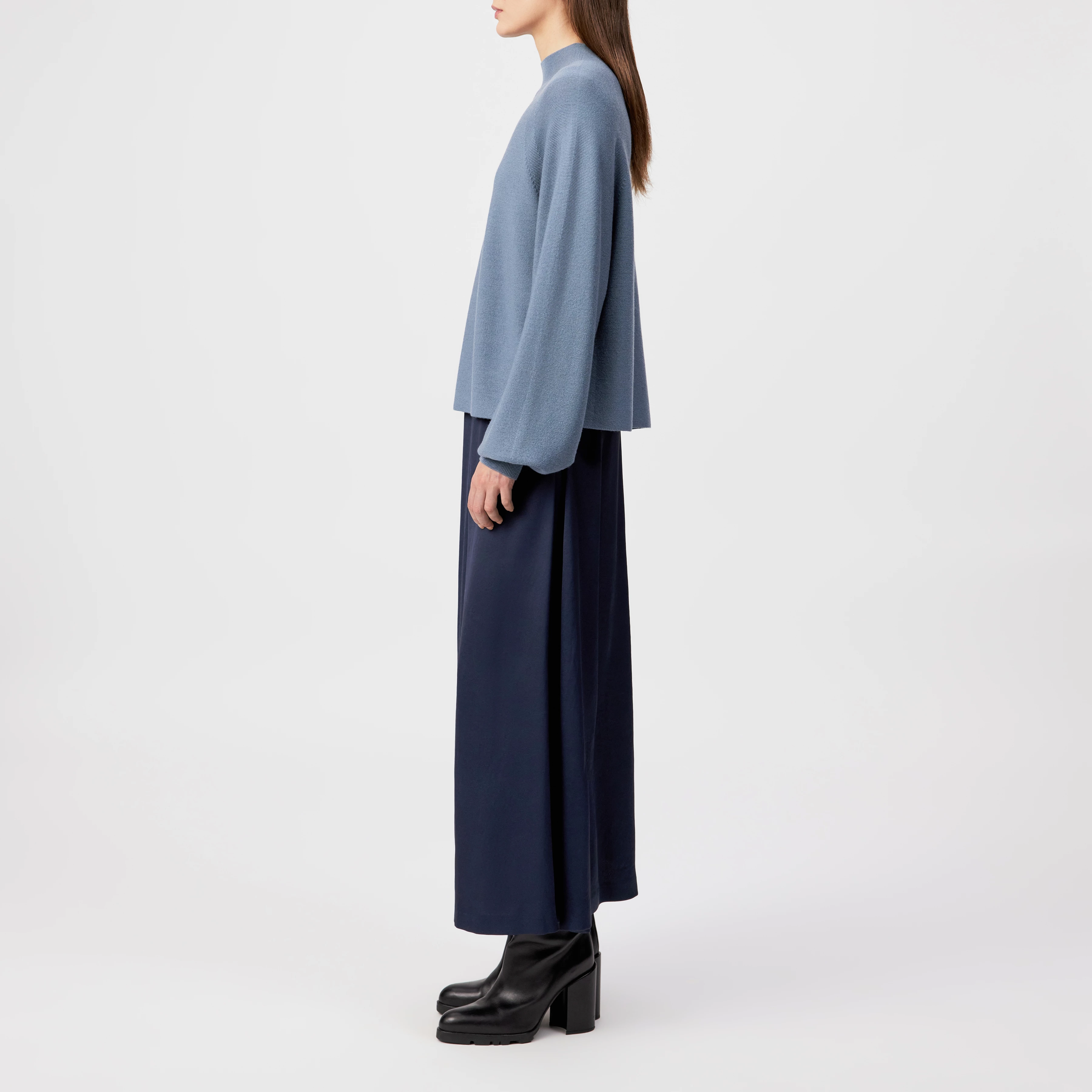 KIMONI - Jumper with balloon sleeves in 100% merino wool - women - blue - Seitenansicht