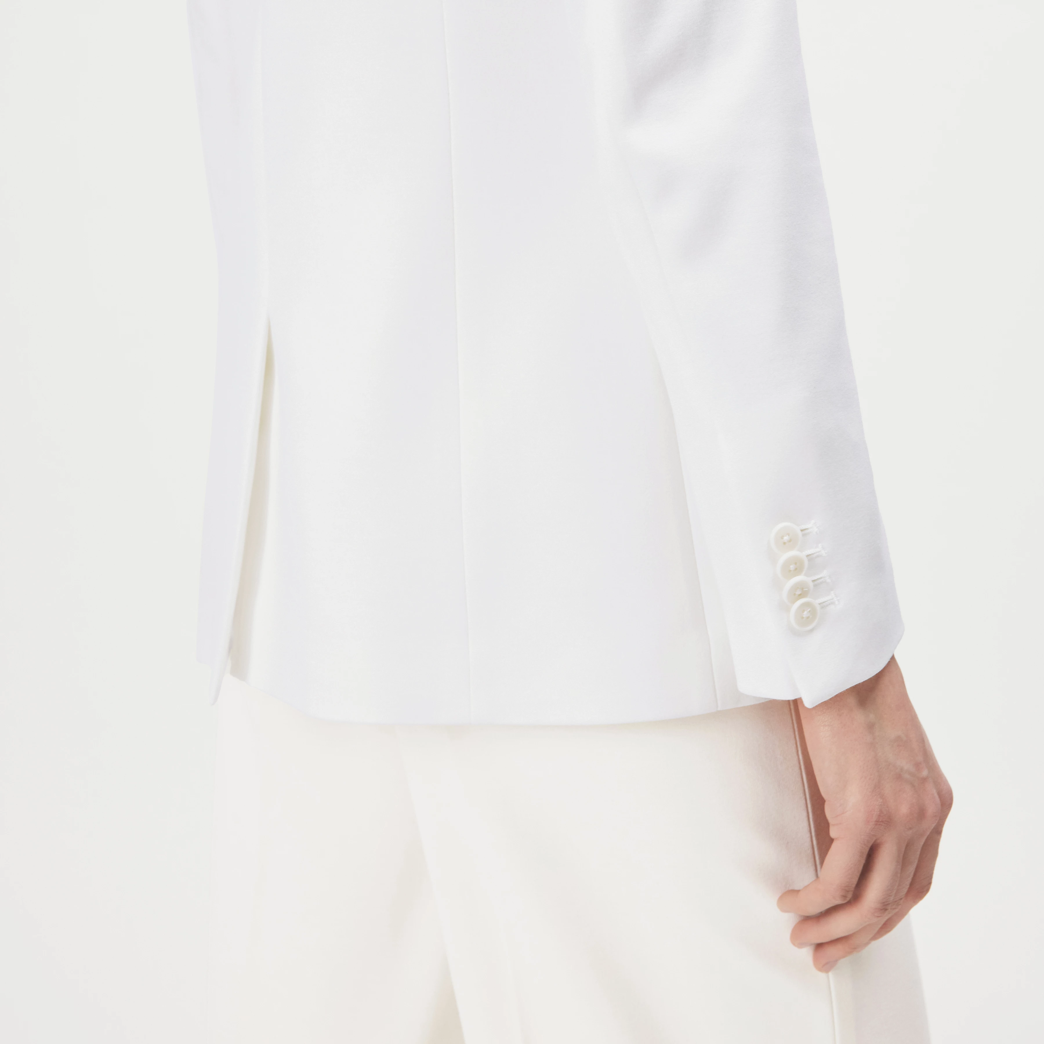 ATLIN_2 - Single-button blazer in viscose jersey - women - off white - Detailansicht am Model