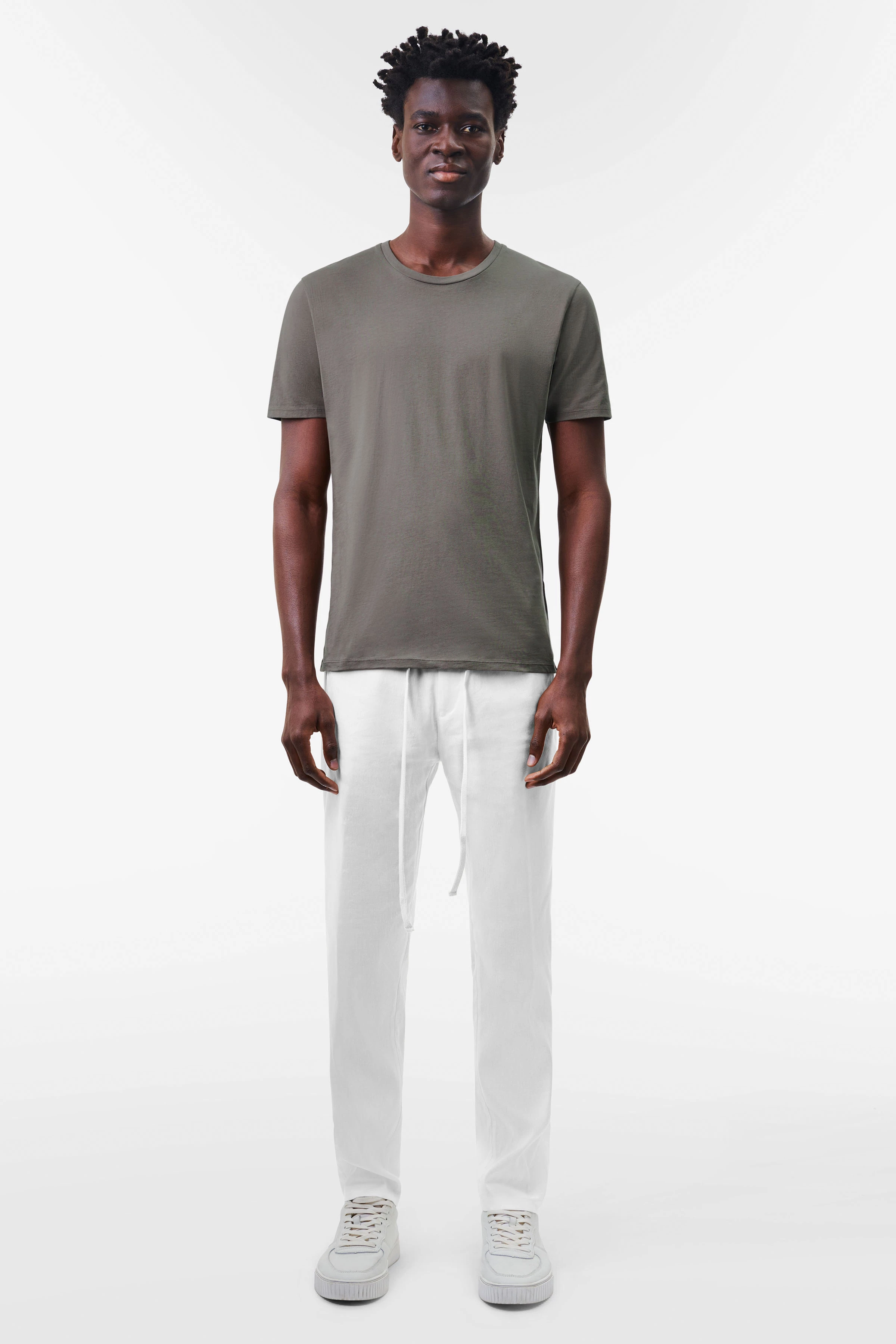 CARLO - T-shirt in schoon katoen - heren - groen - Ganzkörper-Frontansicht