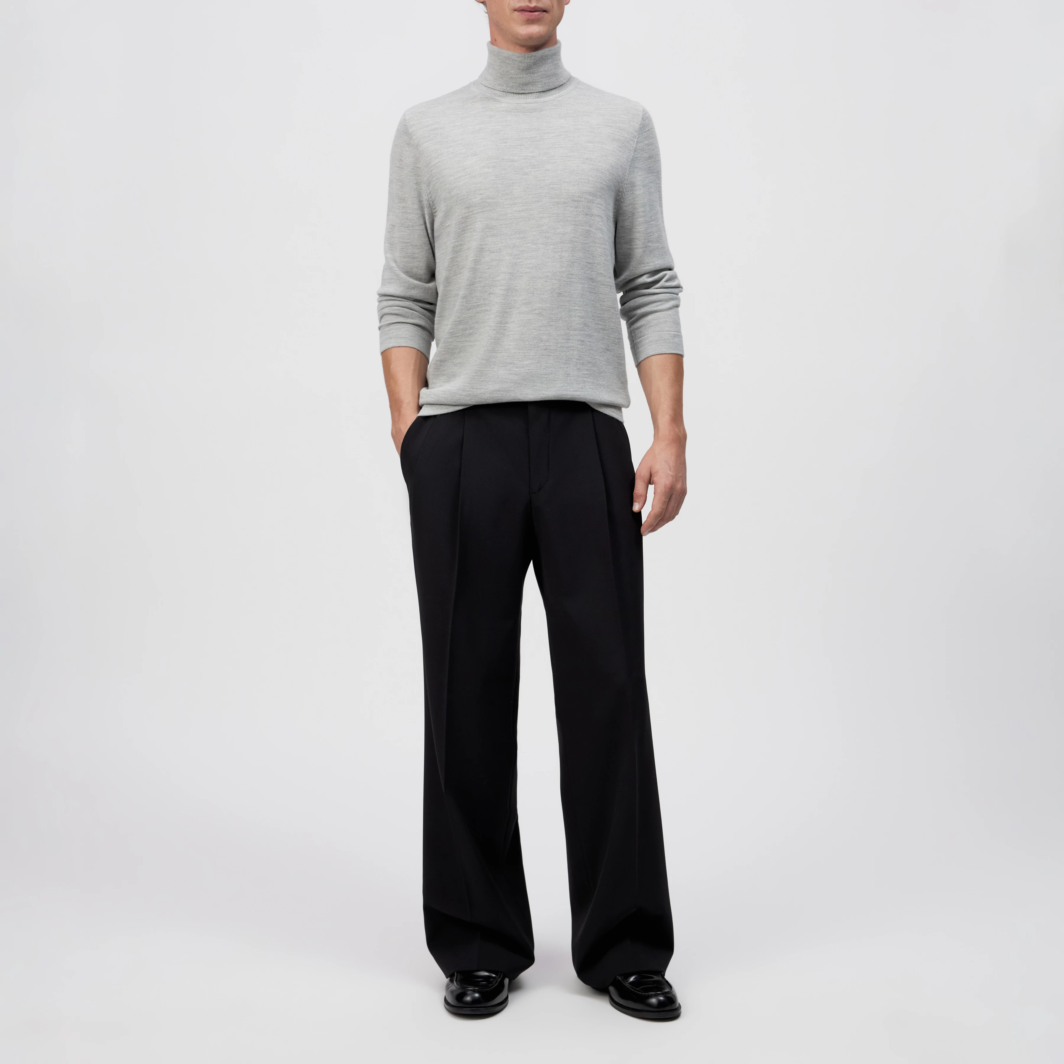 JOEY - Turtleneck jumper in 100% merino wool - men - grey - Ganzkörper-Frontansicht
